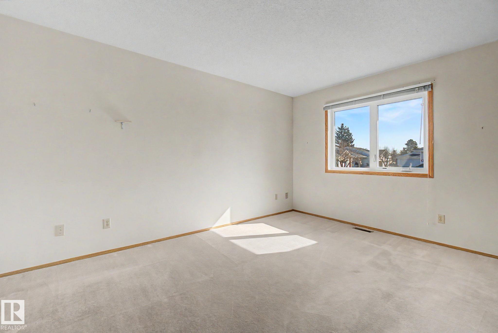 Photo 23 at 17434 Callingwood Road NW, Callingwood South, Edmonton