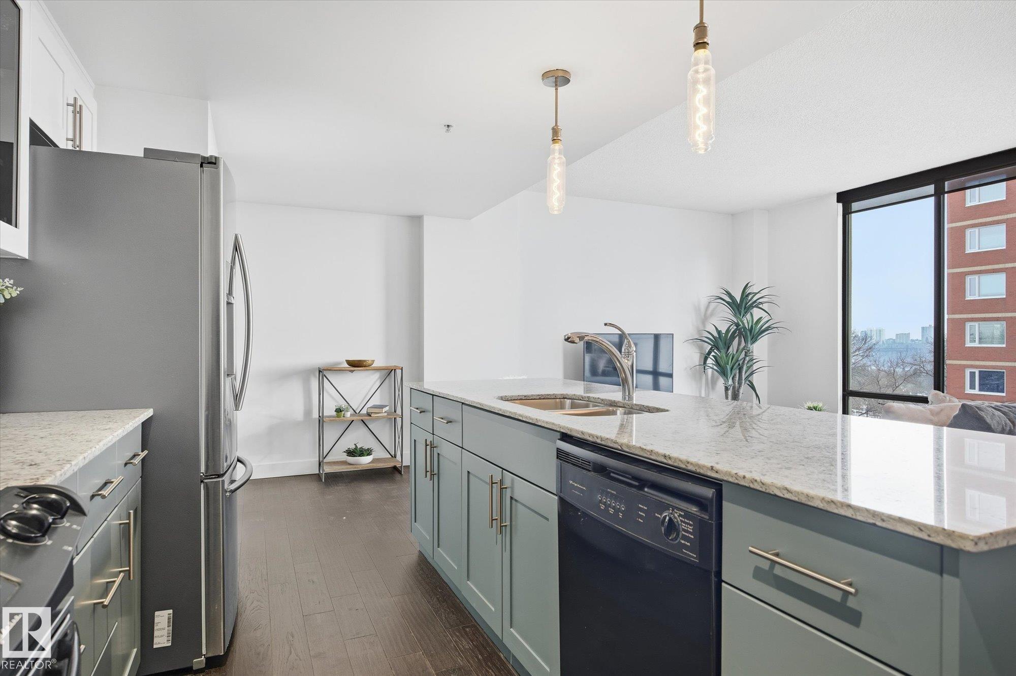 Photo 12 at 506 - 10028 119 Street NW, Wîhkwêntôwin, Edmonton