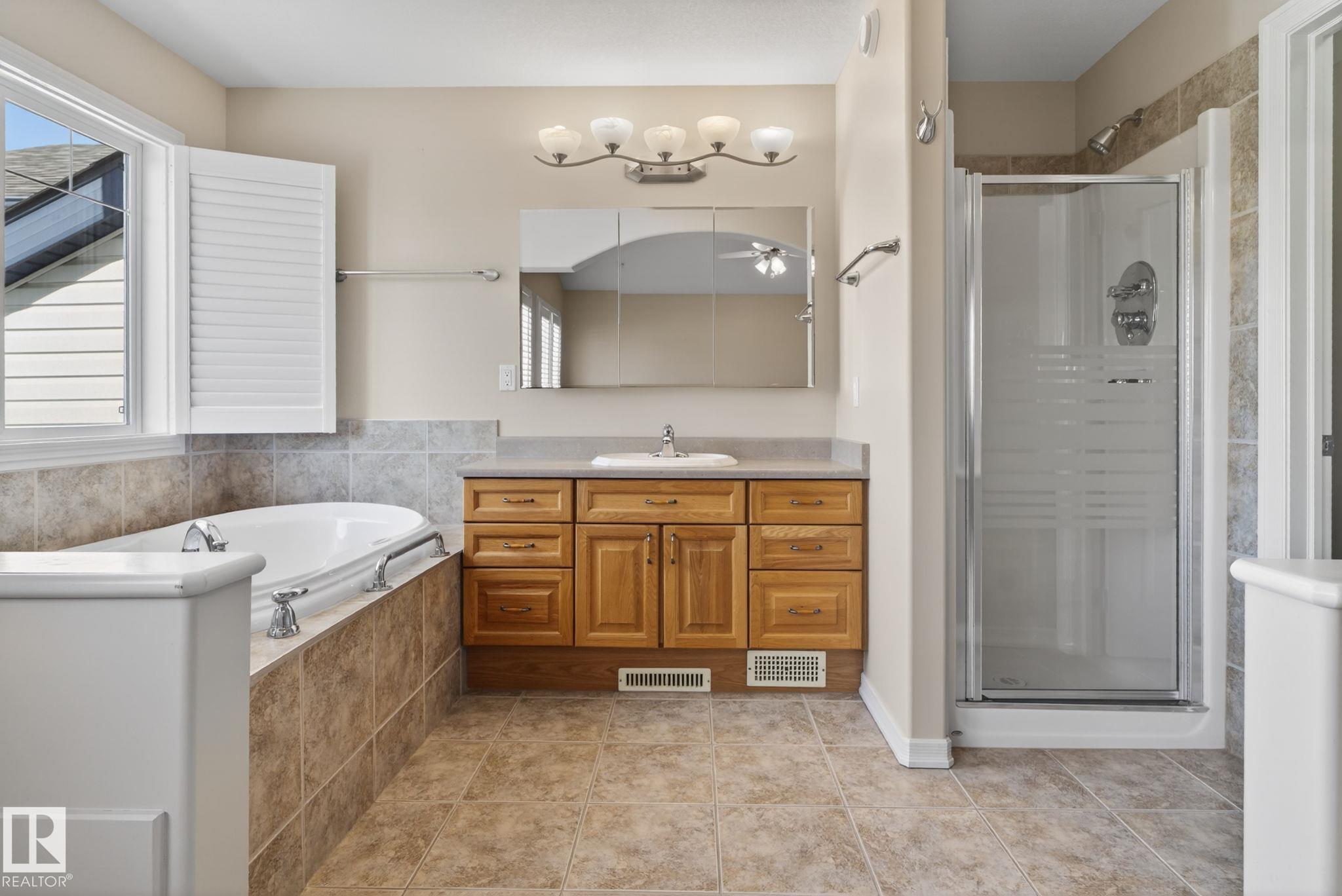 Photo 28 at 34 - 3003 34 Avenue NW, Wild Rose, Edmonton