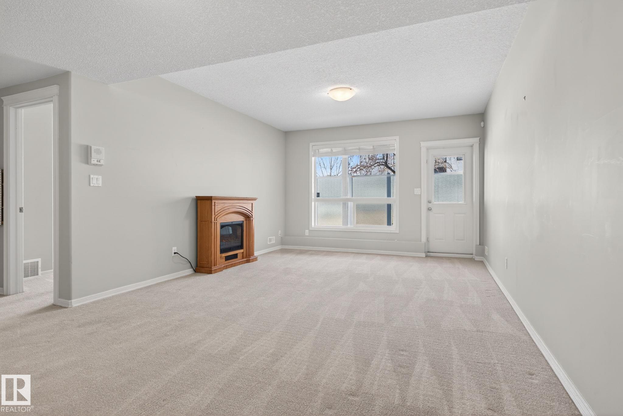 Photo 36 at 34 - 3003 34 Avenue NW, Wild Rose, Edmonton