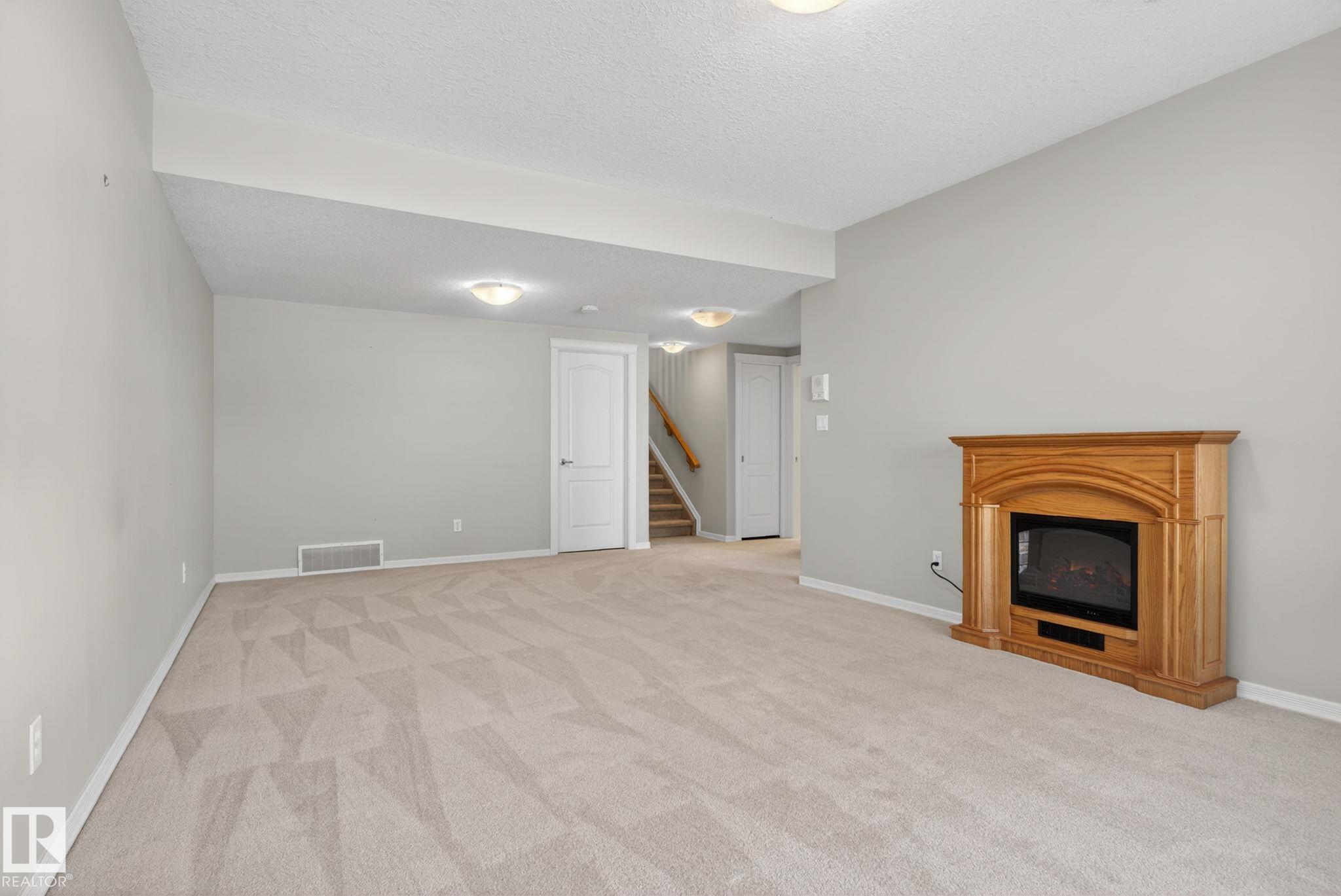 Photo 37 at 34 - 3003 34 Avenue NW, Wild Rose, Edmonton