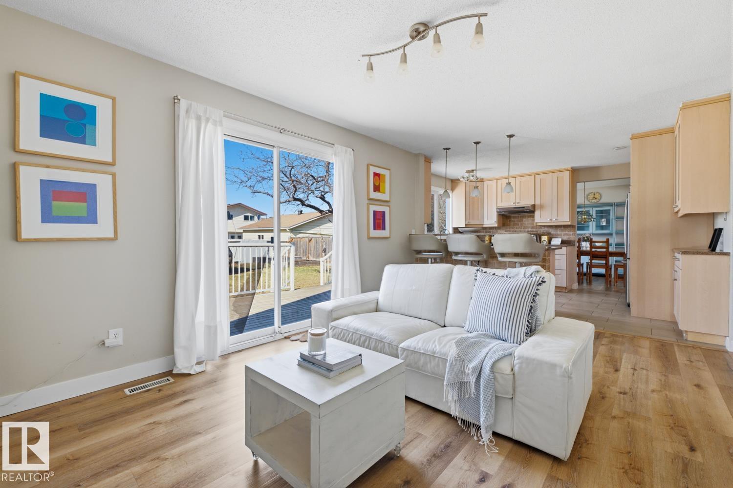 Photo 17 at 17604 85 Avenue NW, Thorncliffe, Edmonton