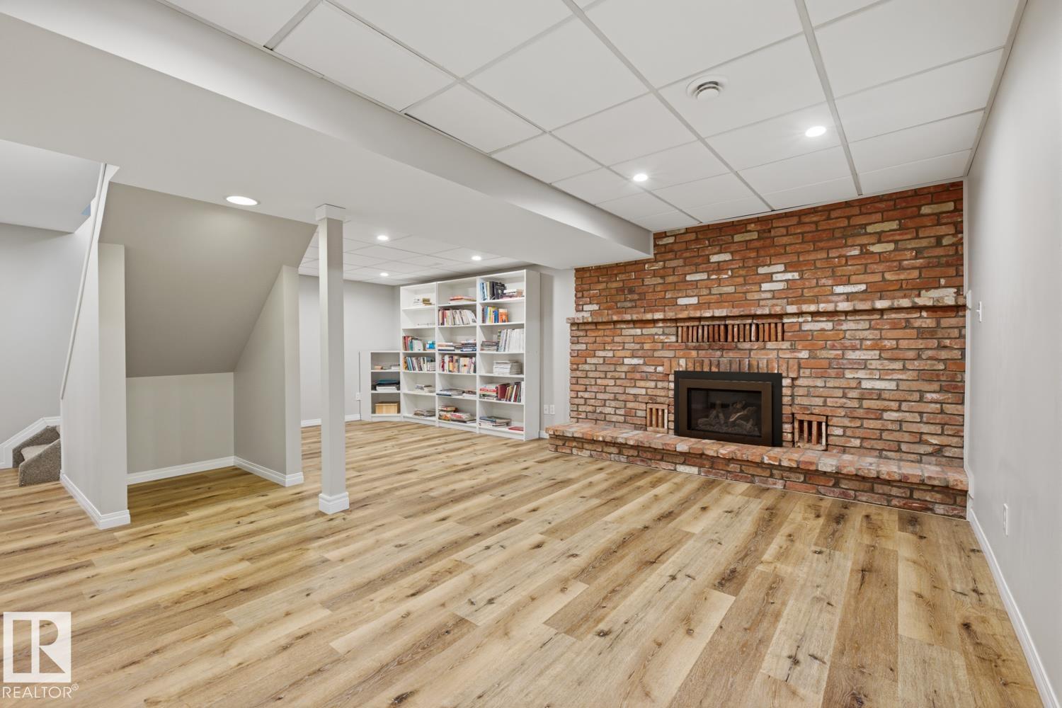 Photo 30 at 17604 85 Avenue NW, Thorncliffe, Edmonton