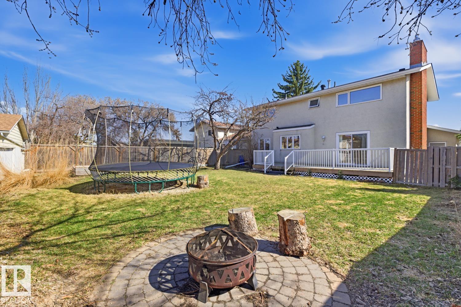 Photo 42 at 17604 85 Avenue NW, Thorncliffe, Edmonton