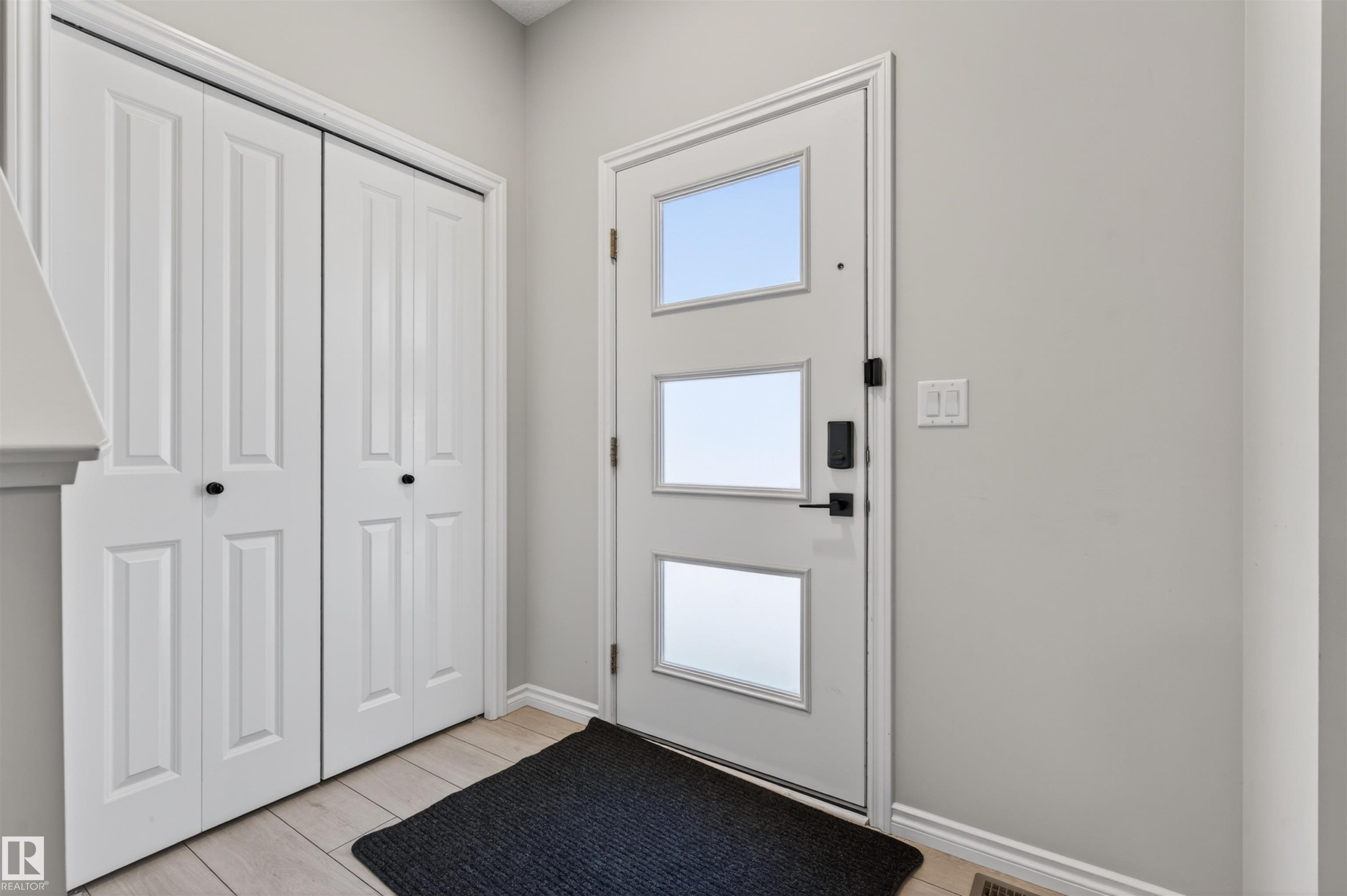 Photo 2 at 5348 Lark Landing NW, Kinglet Gardens, Edmonton