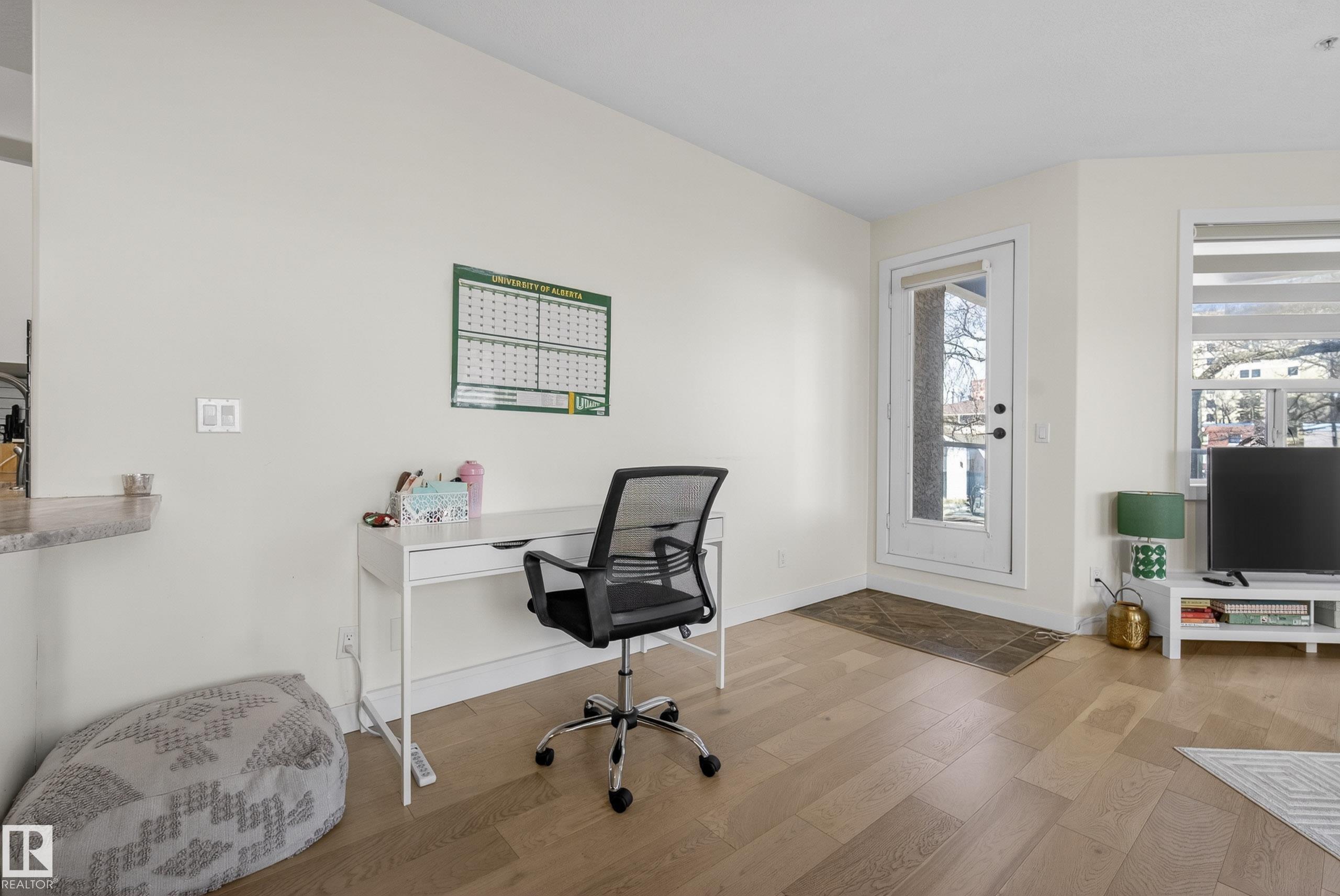 Photo 22 at 205 - 10011 110 Street NW, Wîhkwêntôwin, Edmonton