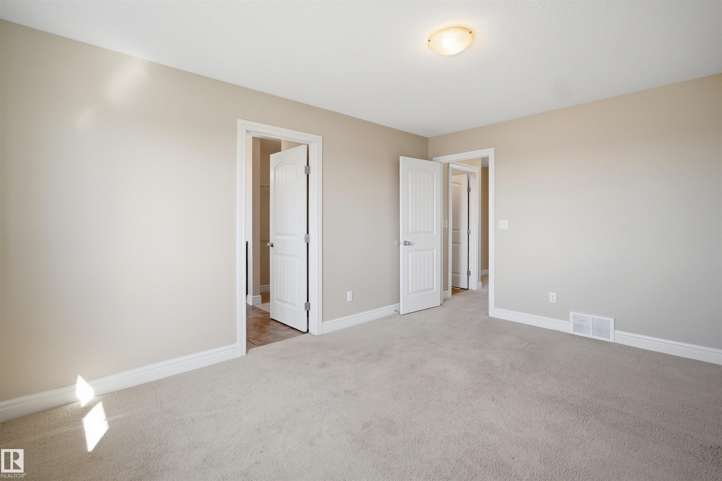 https://zimg.paragon.ice.com/ParagonImages/Property/PM/RAE/225397967/22/0/0/af9bb758c1ca57d0d29eecfd623e86e2/1/f66a4c6517b78ba93e29e13abfb2f456/225397967-bd48c935-7cad-4509-b9c5-8dc0d7cd5820.JPG