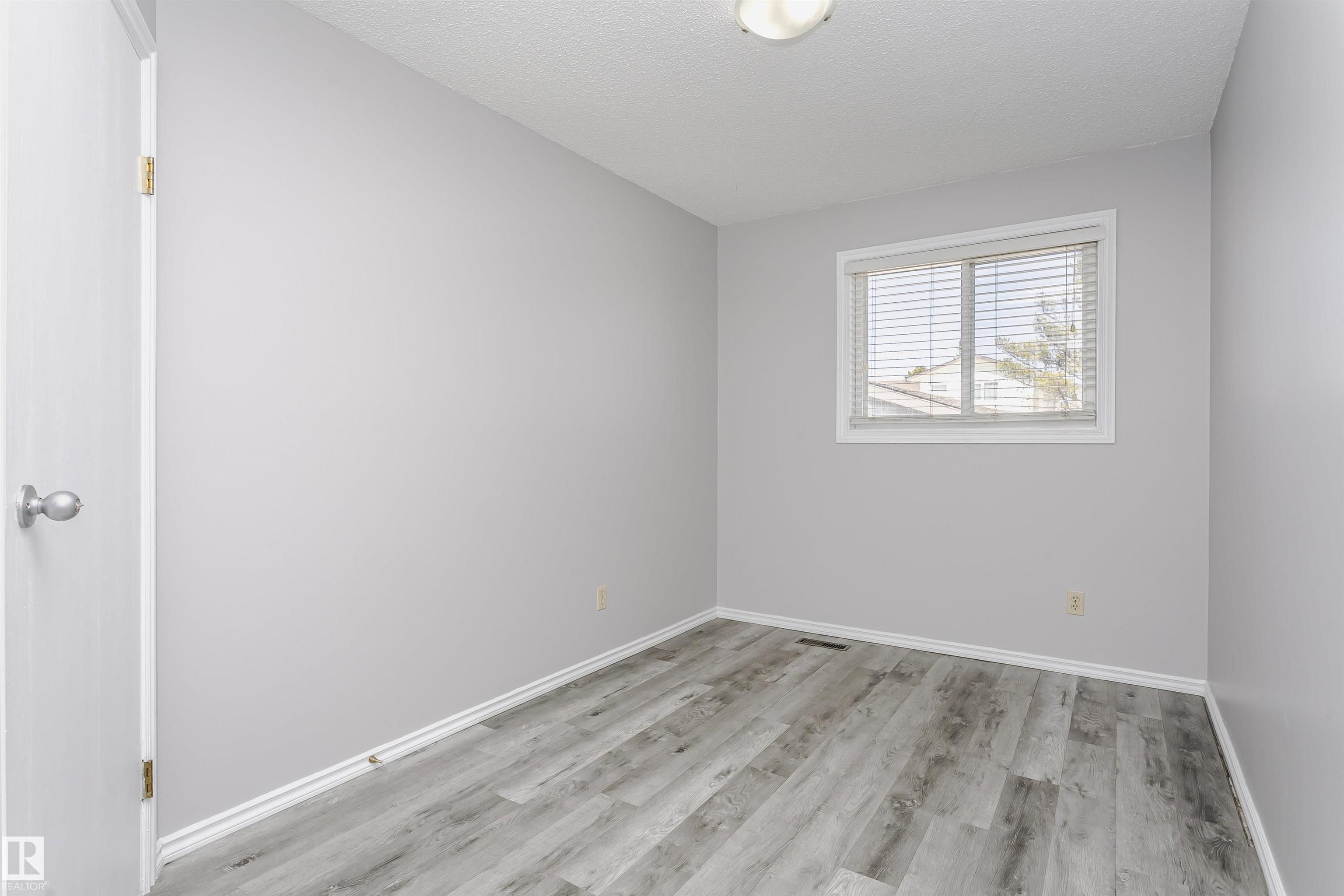 Photo 28 at 7428 188 Street NW, Lymburn, Edmonton