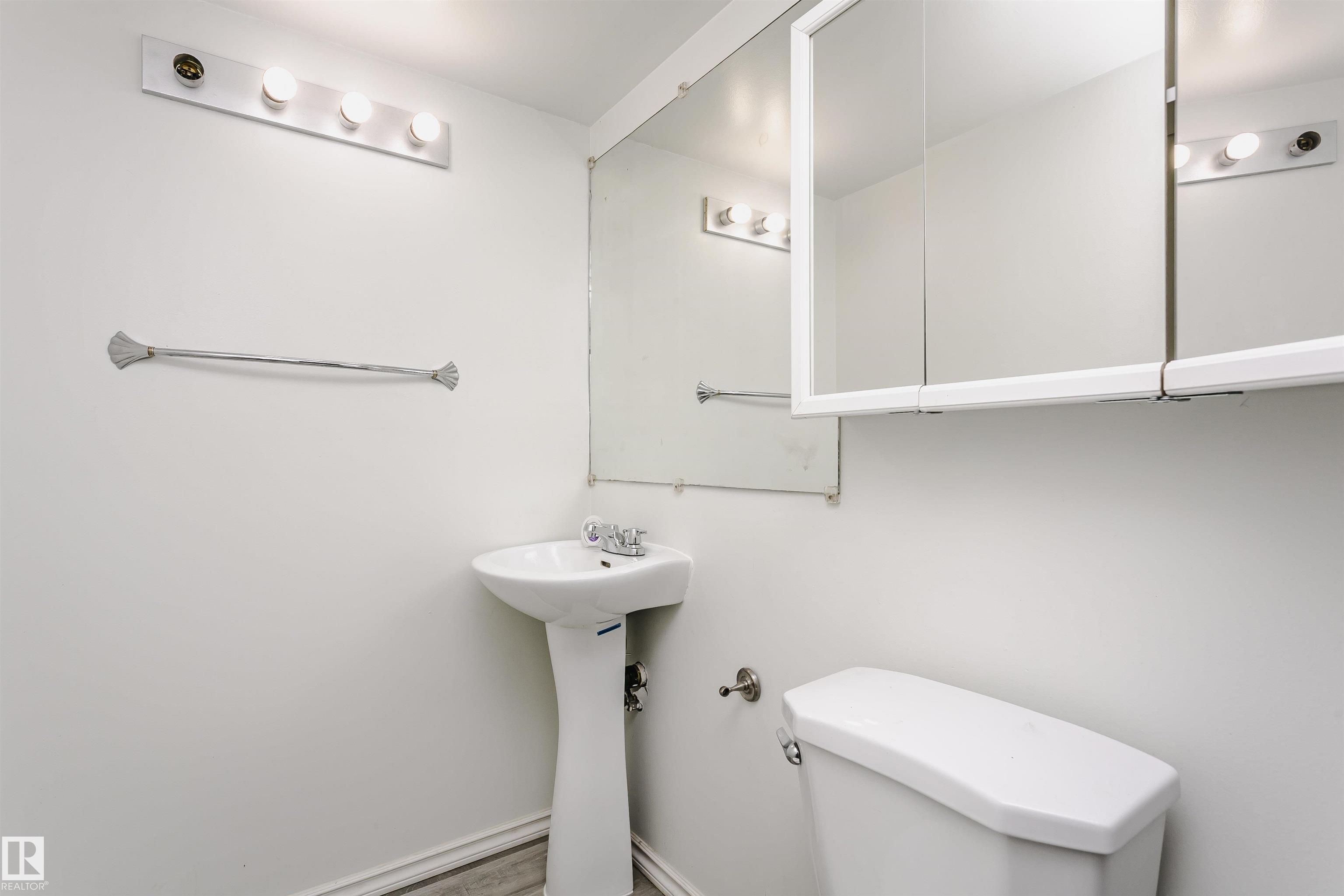 Photo 40 at 7428 188 Street NW, Lymburn, Edmonton
