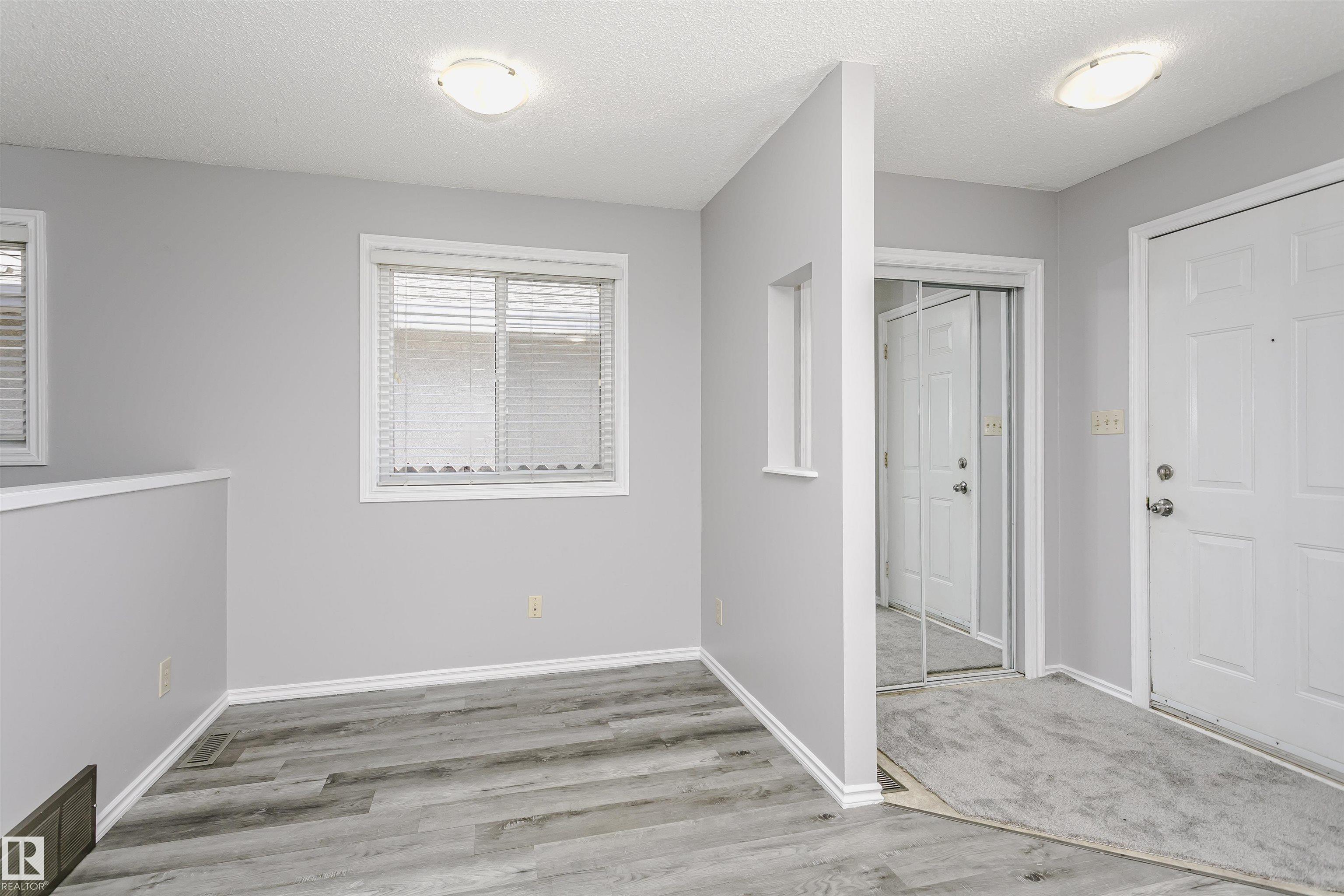 Photo 6 at 7428 188 Street NW, Lymburn, Edmonton