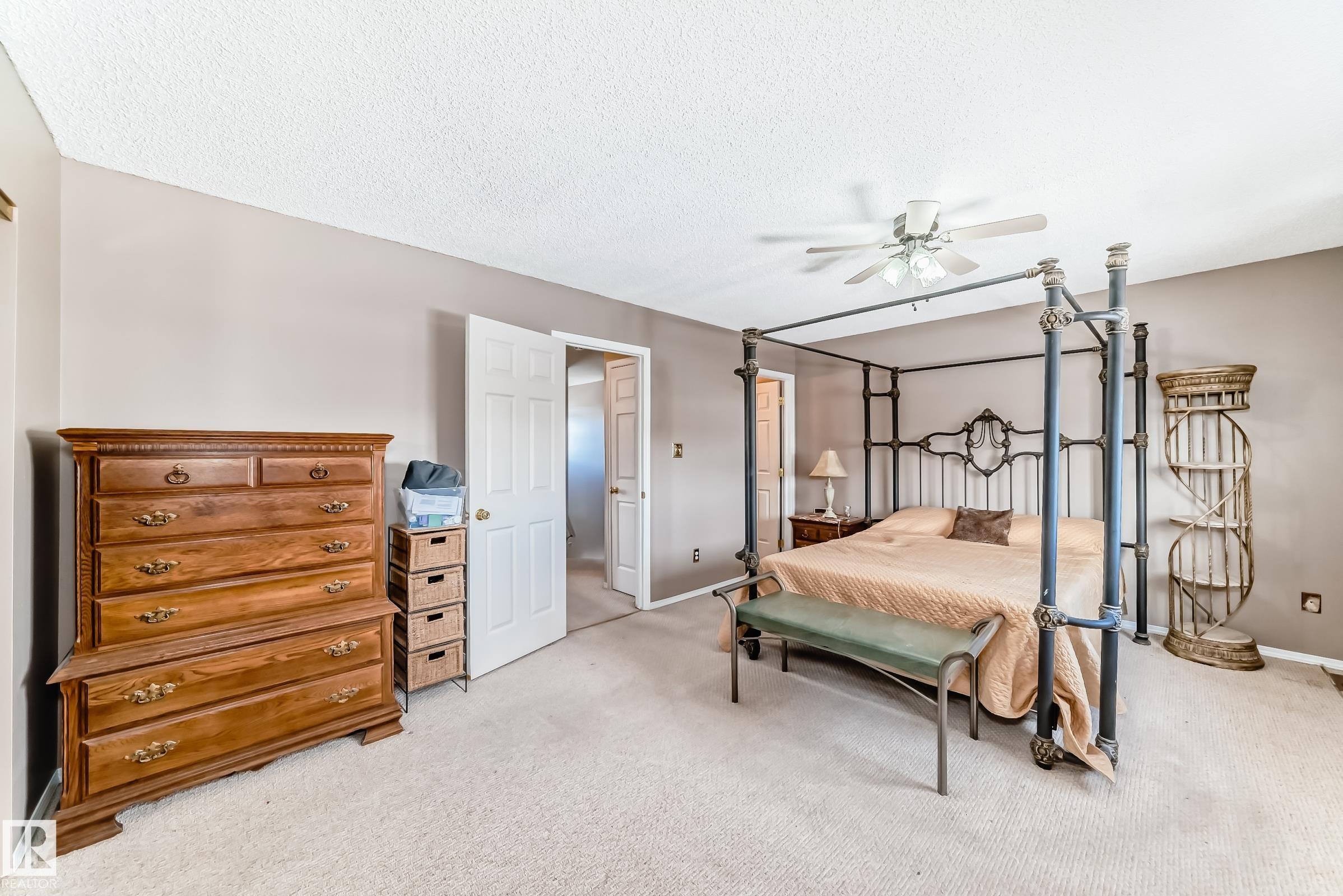 Photo 24 at 2927 30 Street NW, Silver Berry, Edmonton