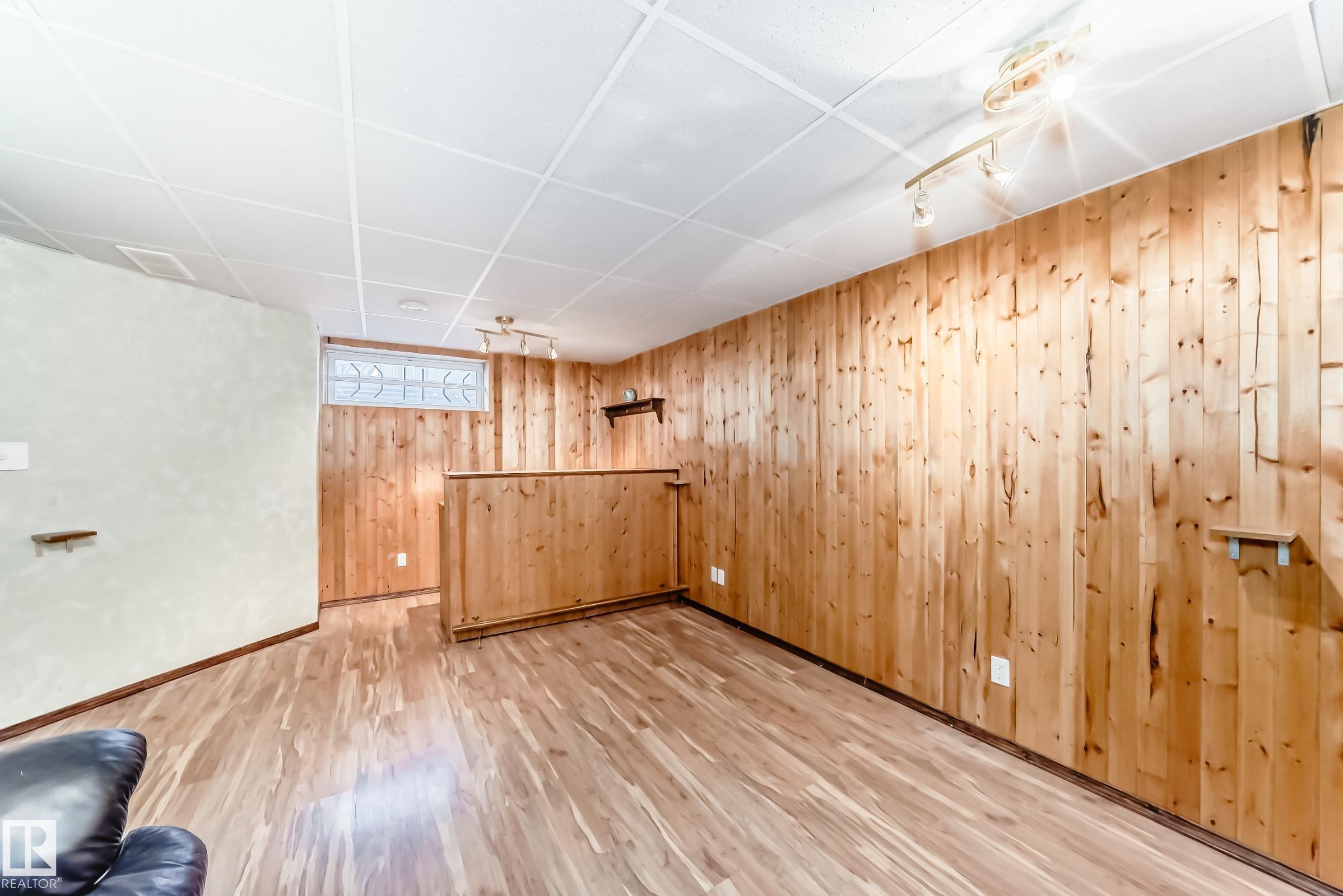 Photo 42 at 2927 30 Street NW, Silver Berry, Edmonton