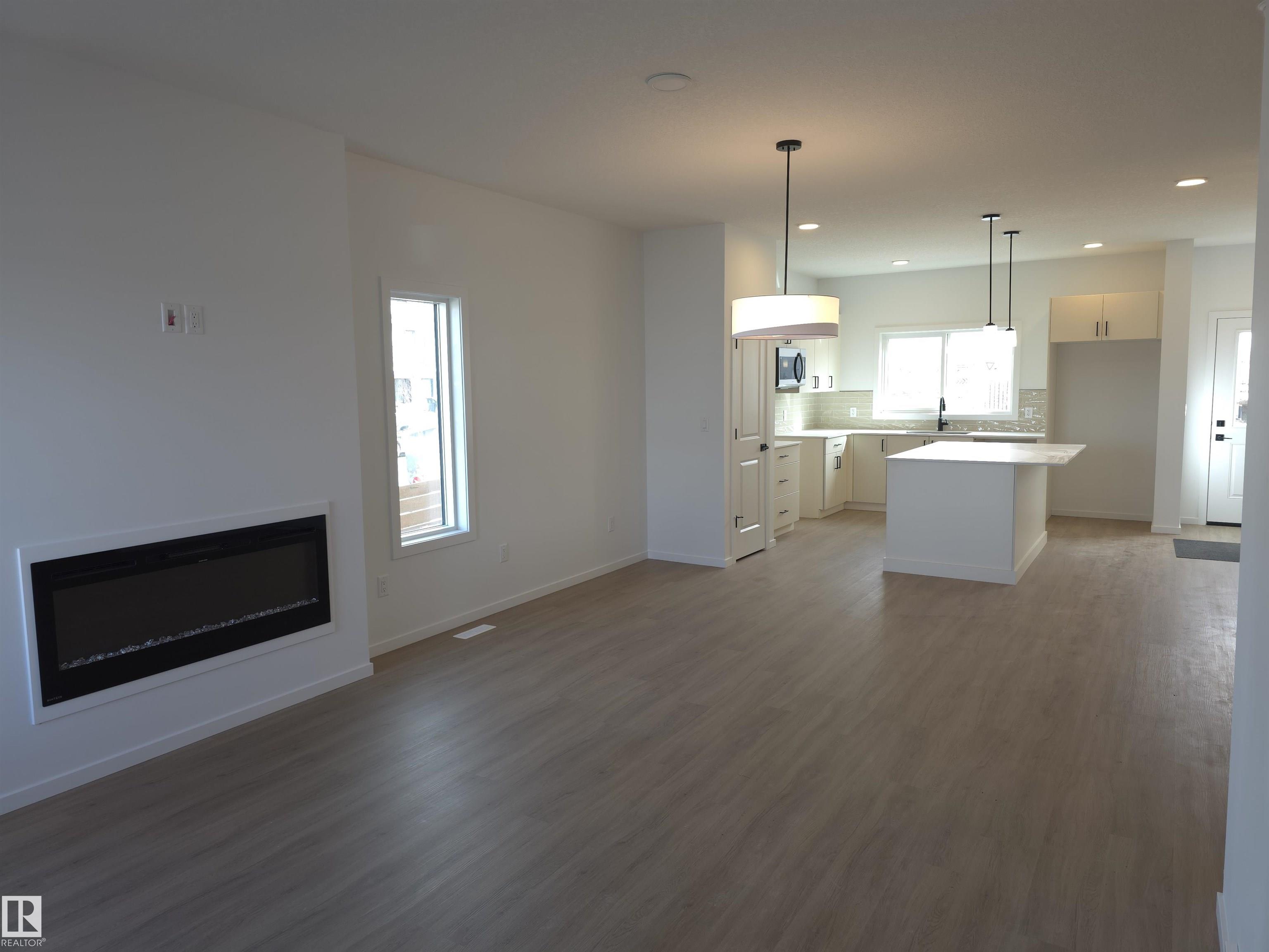 Photo 3 at 43 Eton Link, Easton, Spruce Grove