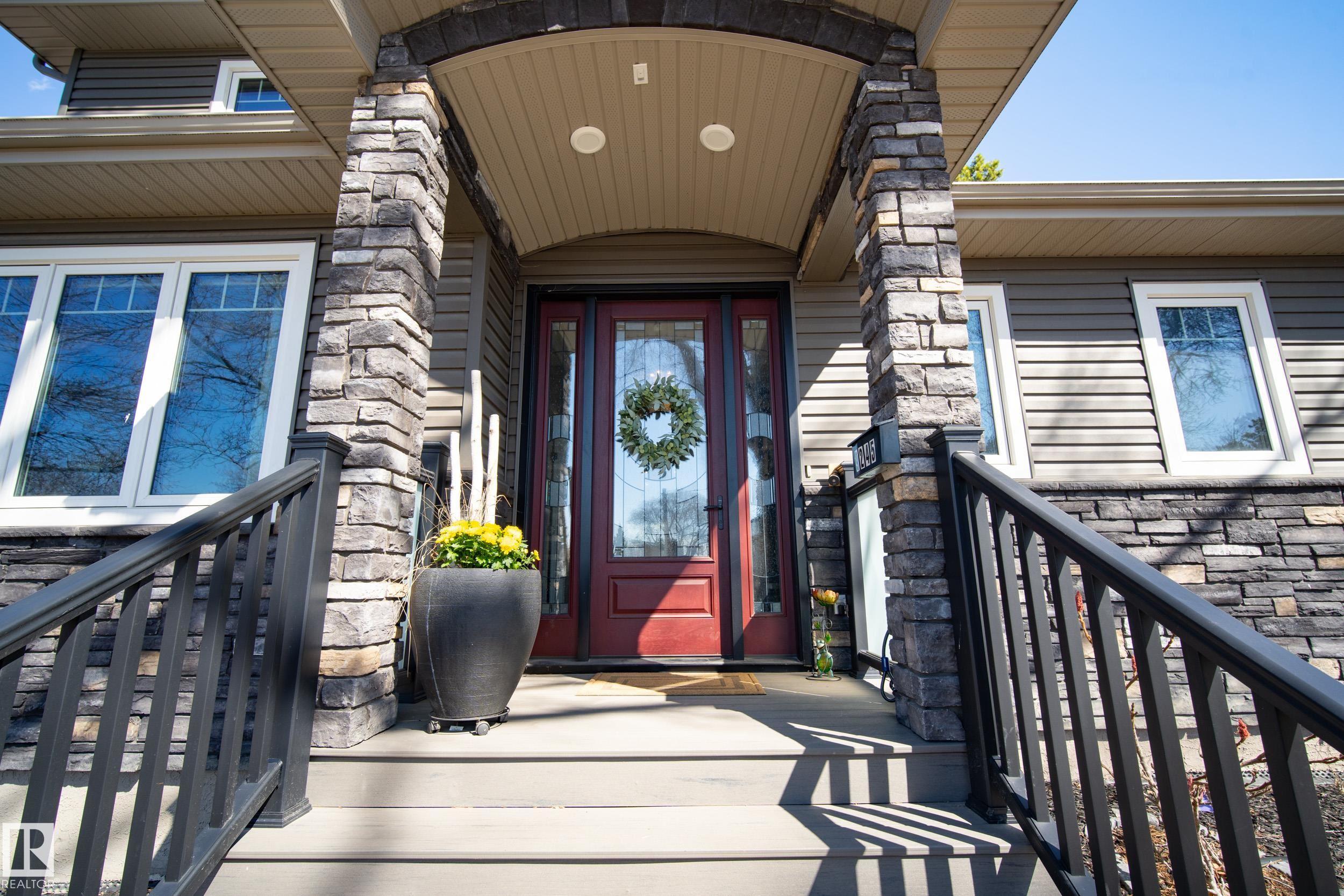 9245 87 Street NW, Strathearn, Edmonton