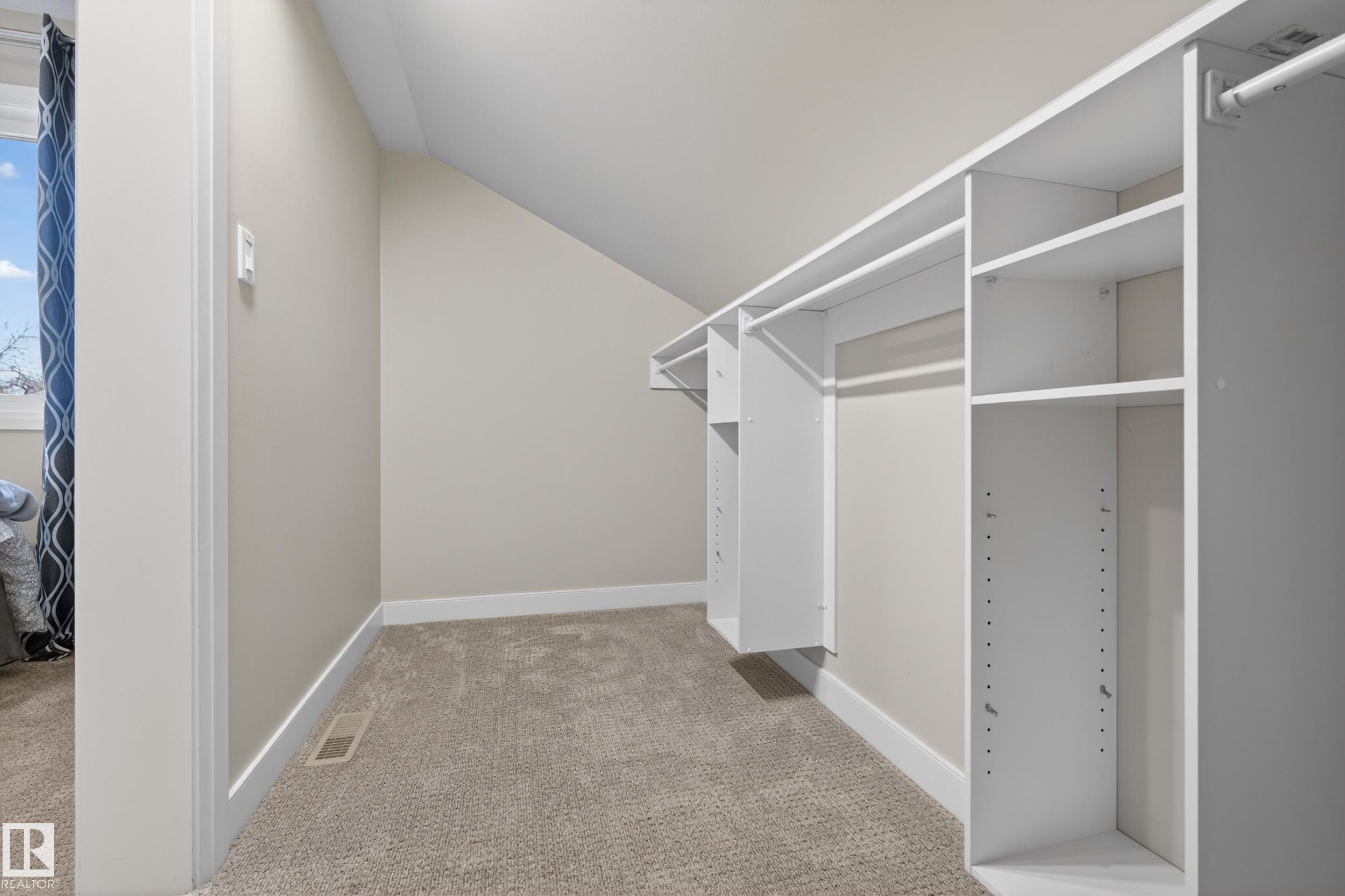 Photo 38 at 9245 87 Street NW, Strathearn, Edmonton