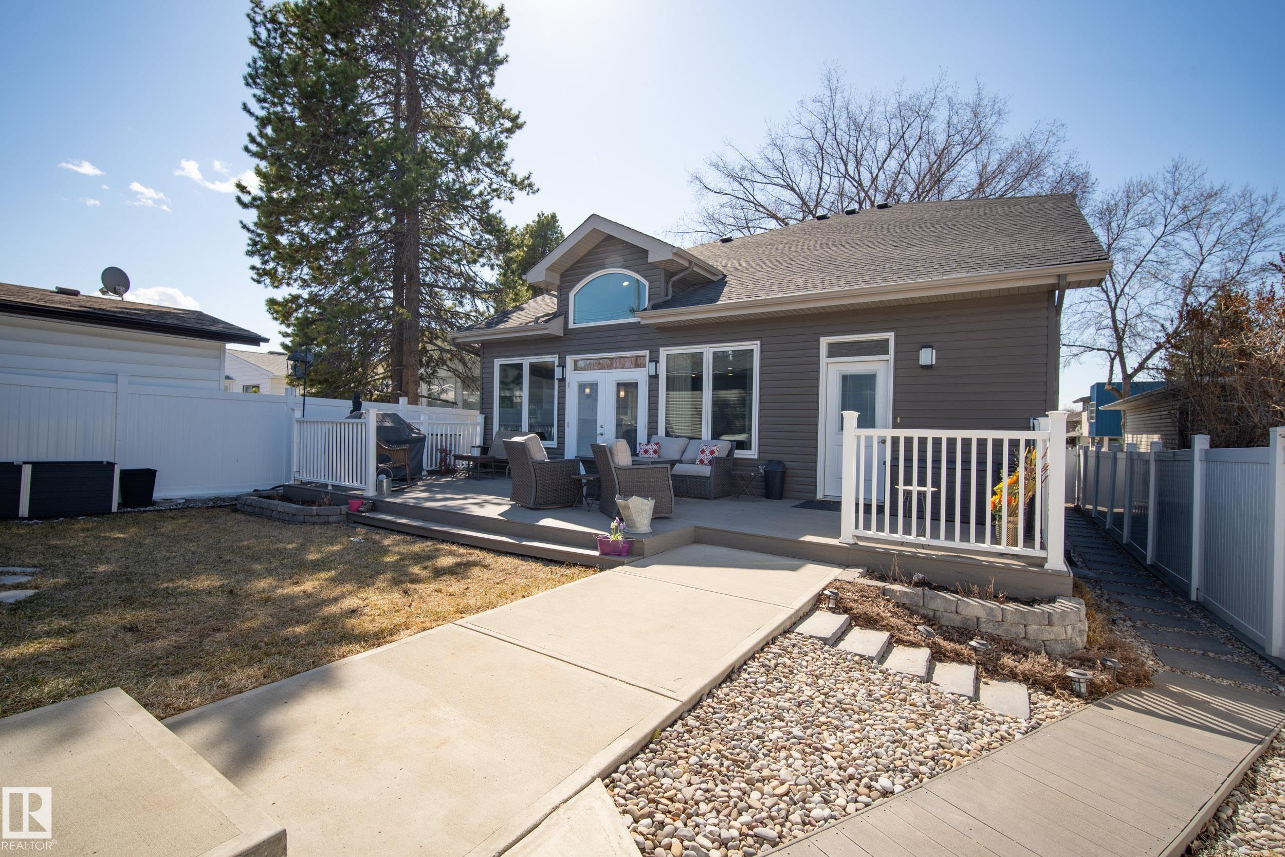 Photo 51 at 9245 87 Street NW, Strathearn, Edmonton