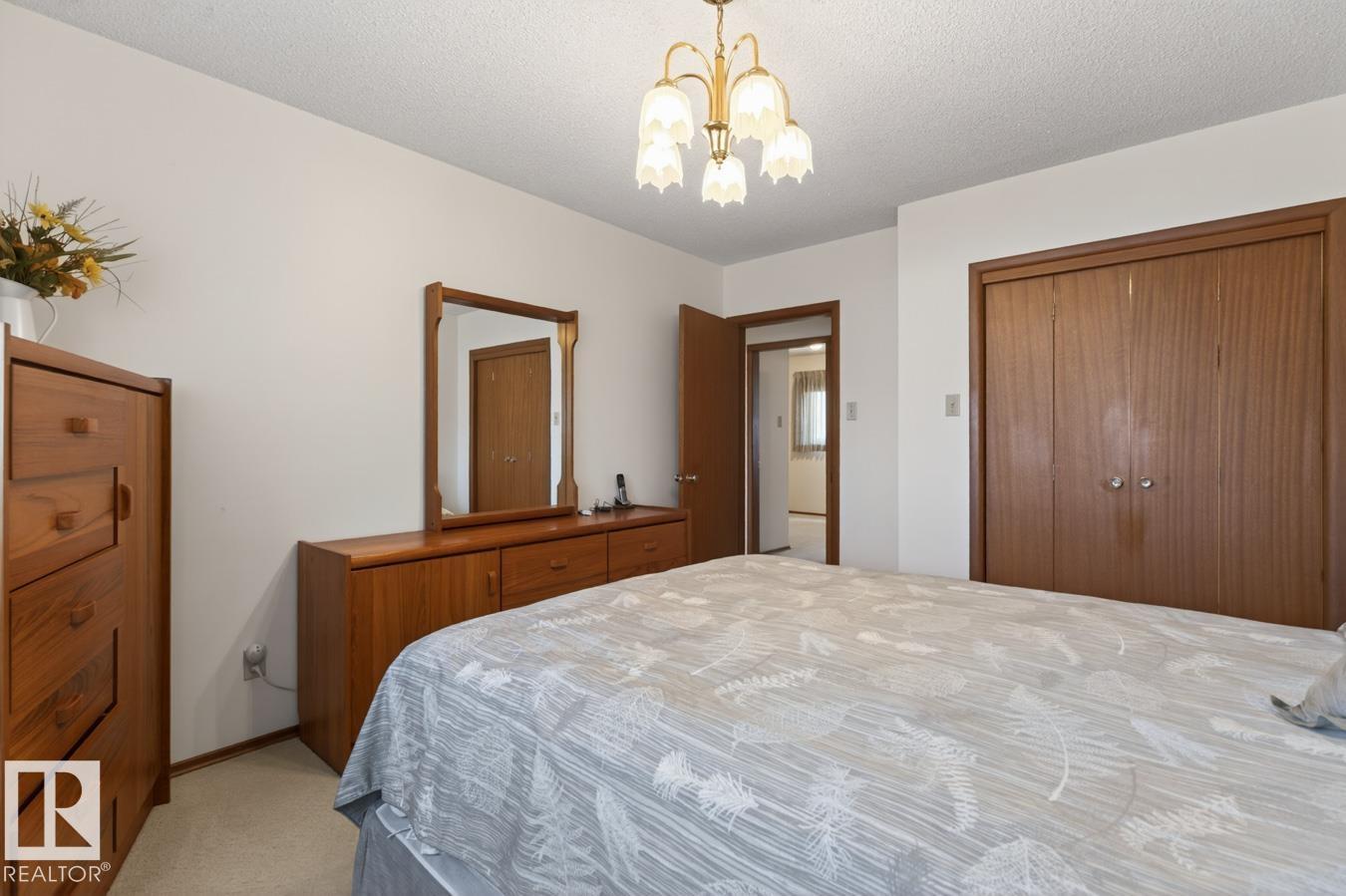 https://zimg.paragon.ice.com/ParagonImages/Property/PM/RAE/225398008/16/0/0/3df90f214e38f54863215cc628b09349/1/da42c0bc80c2d06f7a86ce5ad6f598c0/225398008-f9119335-346a-4861-9fc4-2cac71d99c93.JPG
