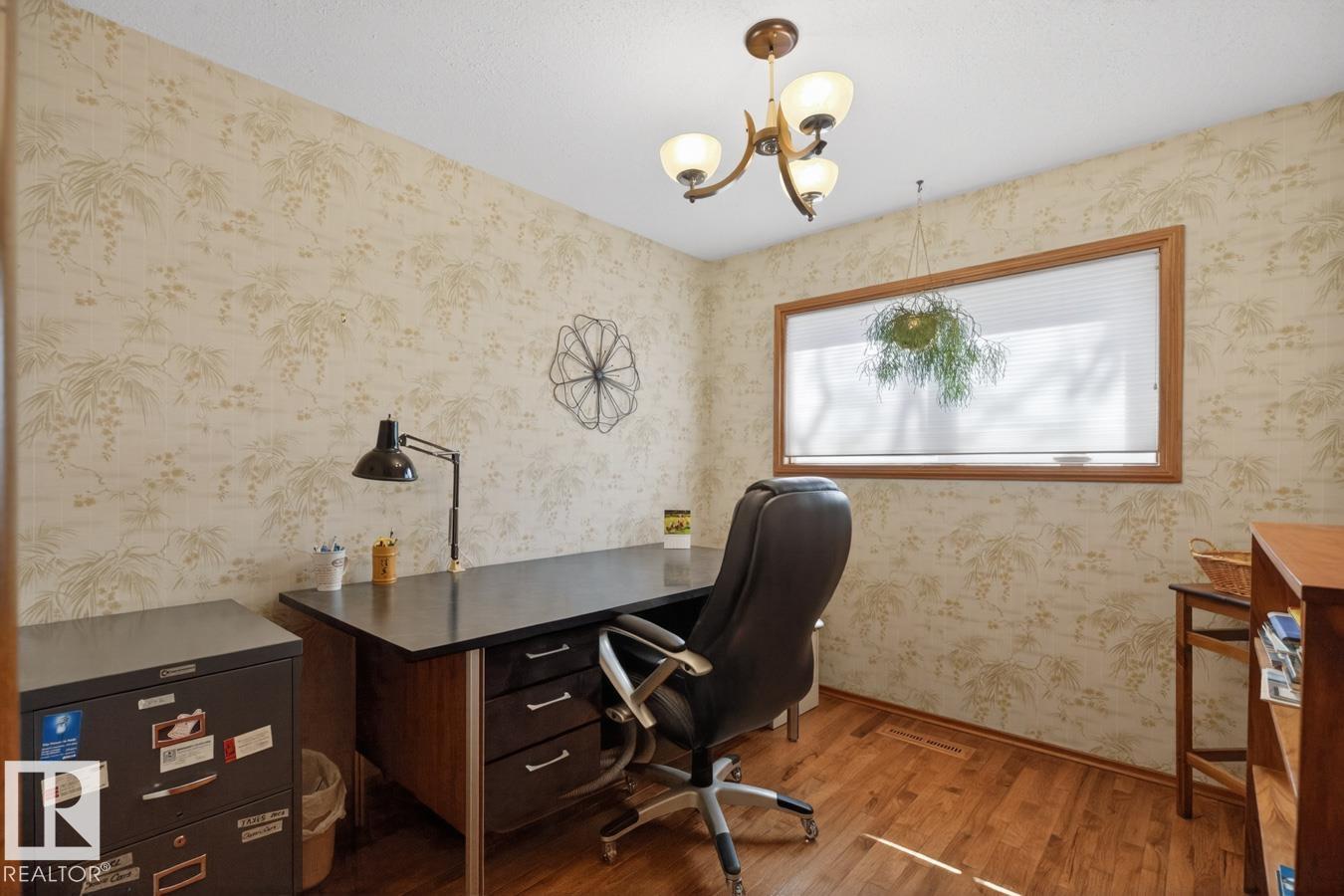 Photo 31 at 6036 105b Street NW, Pleasantview, Edmonton