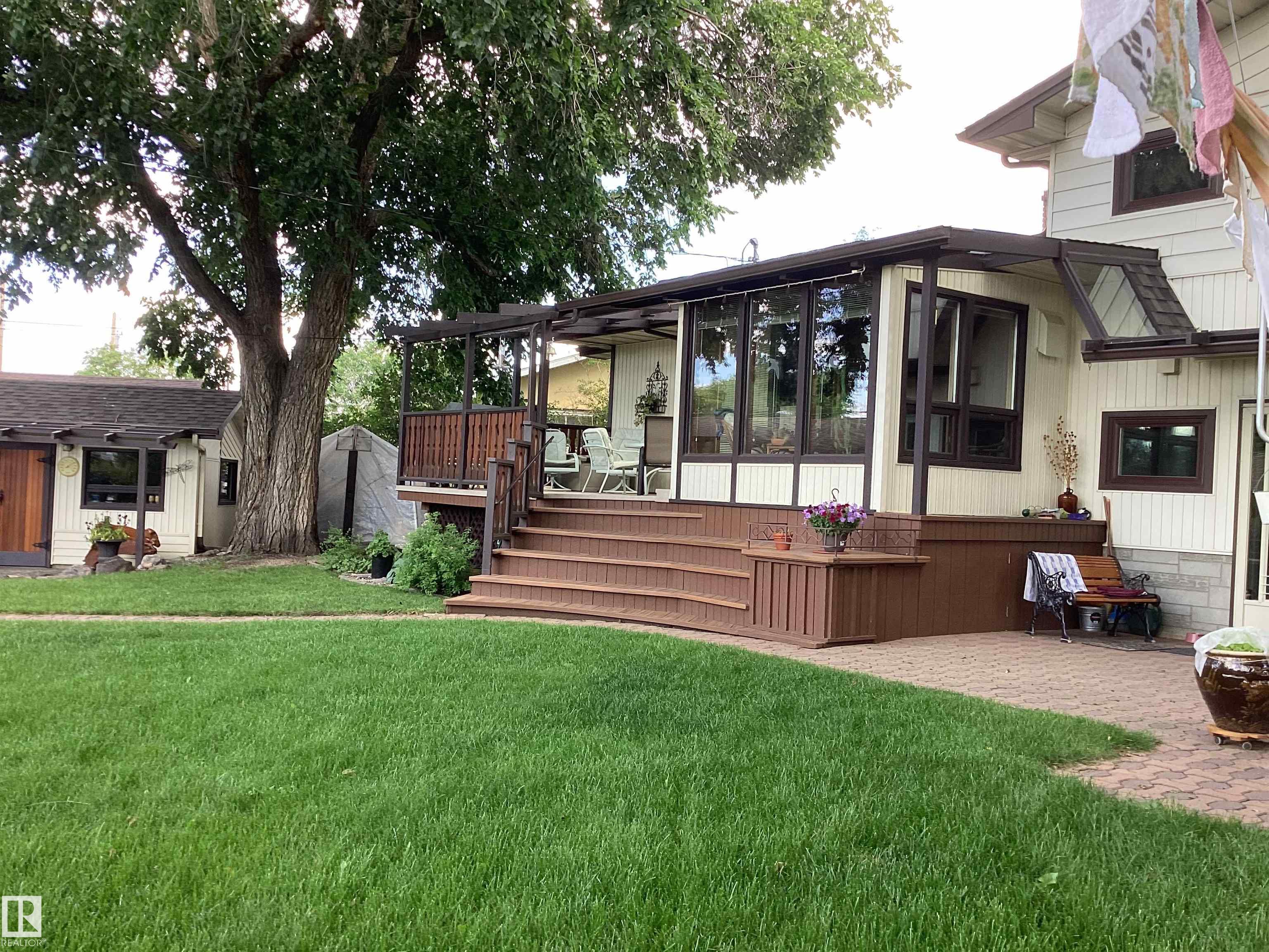 https://zimg.paragon.ice.com/ParagonImages/Property/PM/RAE/225398008/42/0/0/ed89d545eace34419d715490ffaf7b98/1/da42c0bc80c2d06f7a86ce5ad6f598c0/225398008-d004b41c-2fa5-4c39-8bf3-9de697f374a5.JPG