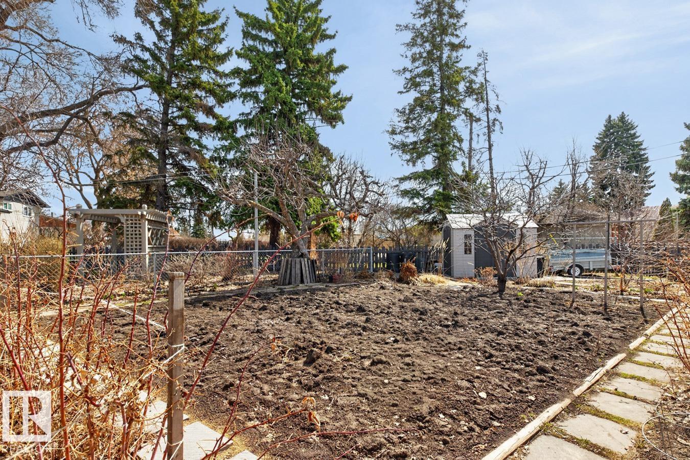 Photo 54 at 6036 105b Street NW, Pleasantview, Edmonton