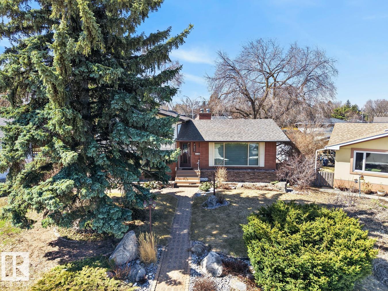 https://zimg.paragon.ice.com/ParagonImages/Property/PM/RAE/225398008/67/0/0/9618ea3ea4c5ec0fe2eb44a8edd3505c/1/da42c0bc80c2d06f7a86ce5ad6f598c0/225398008-135ea6eb-344b-4def-a0f0-5a6ba526ef6e.JPG