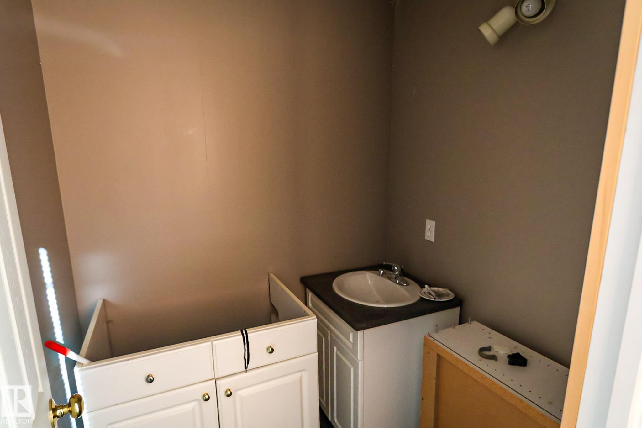 400 60501 Range Road 120