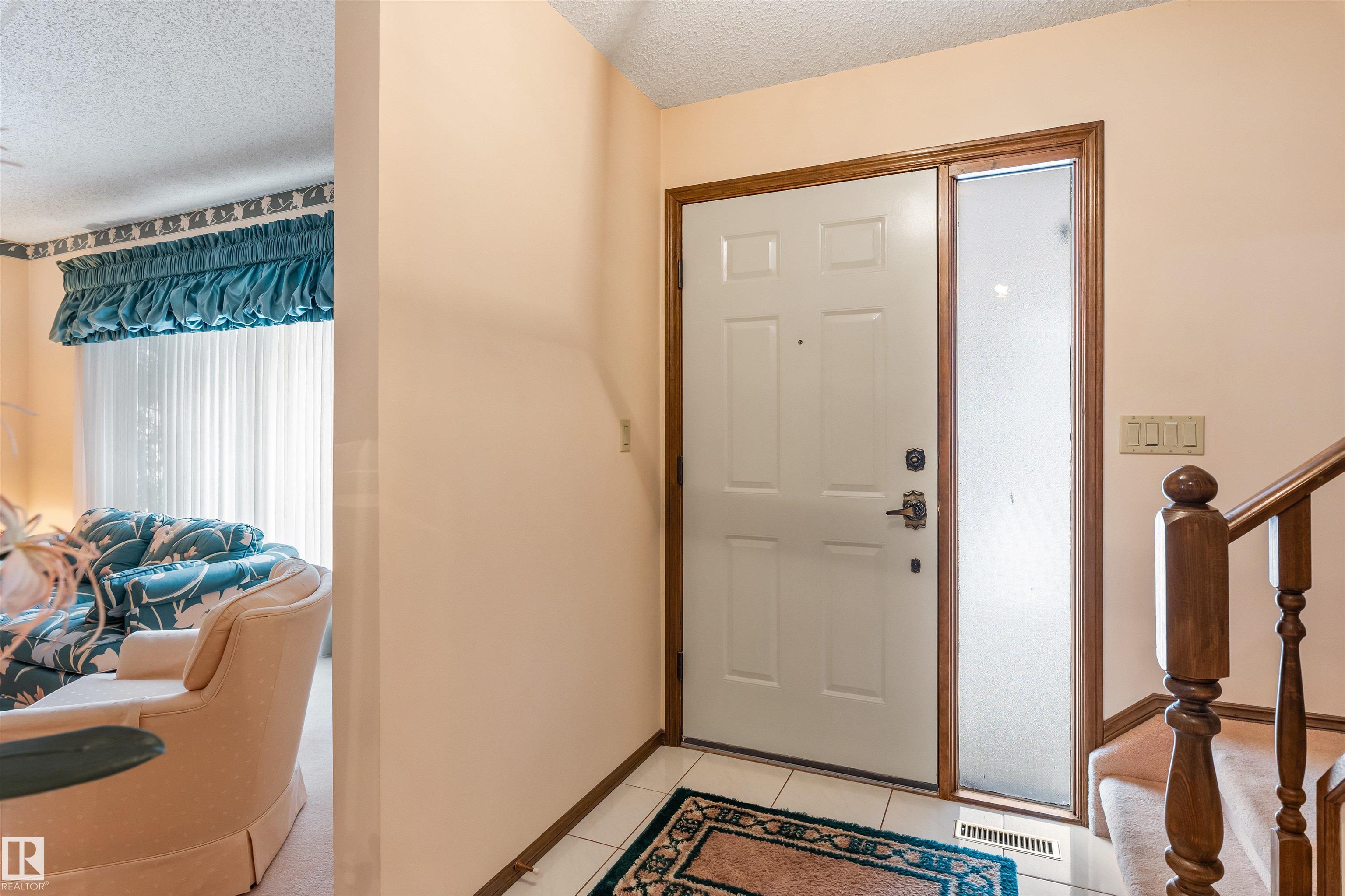 66 Pineridge Crescent, Pineview, St. Albert