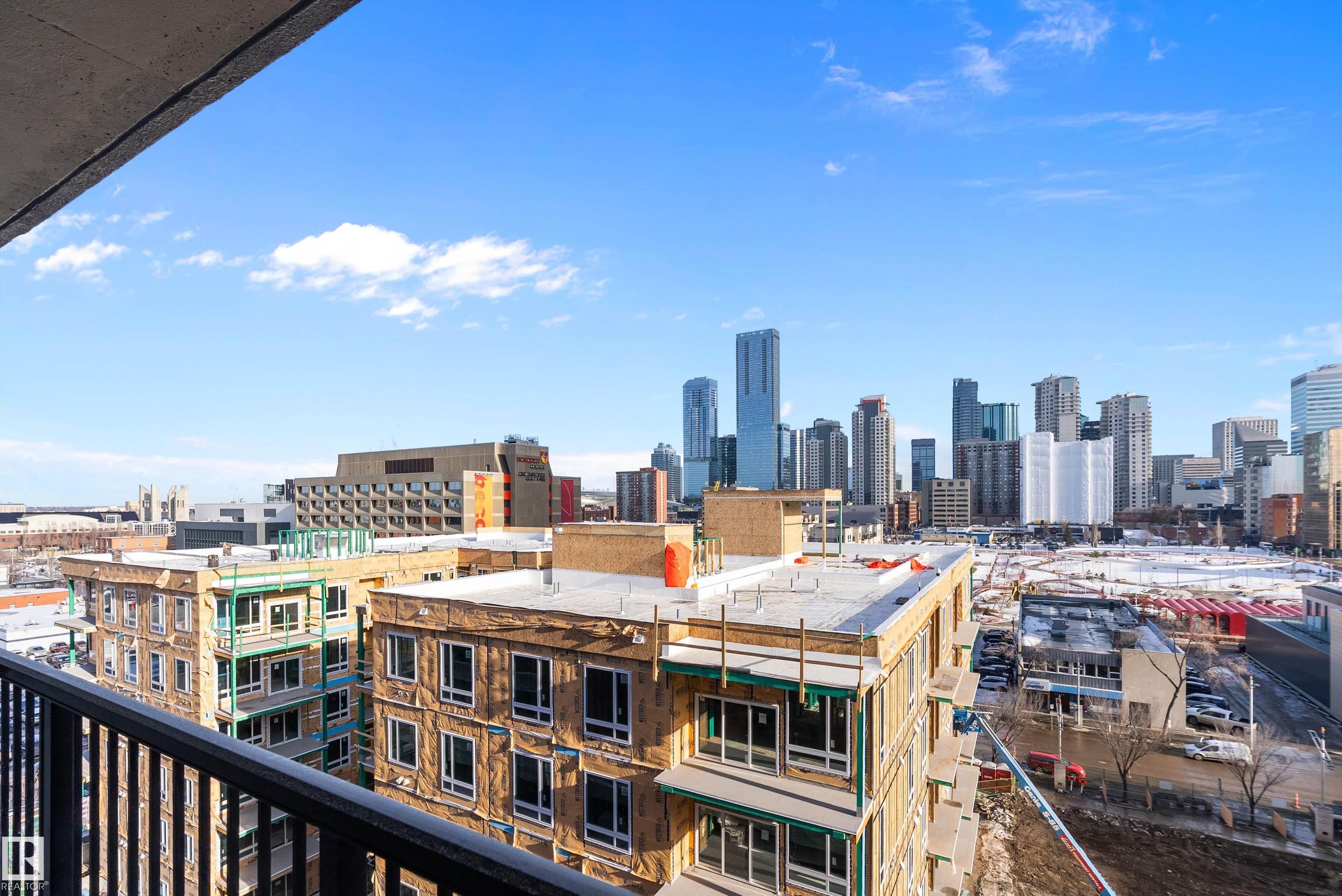 https://zimg.paragon.ice.com/ParagonImages/Property/PM/RAE/225398028/34/0/0/29f60ba1f867fb36d8e7bc4fc13ea57c/1/52e7659332337e9846711b5a2c24a8cd/225398028-C1DAA459-922C-411F-8FBA-90B383CD6063.JPG