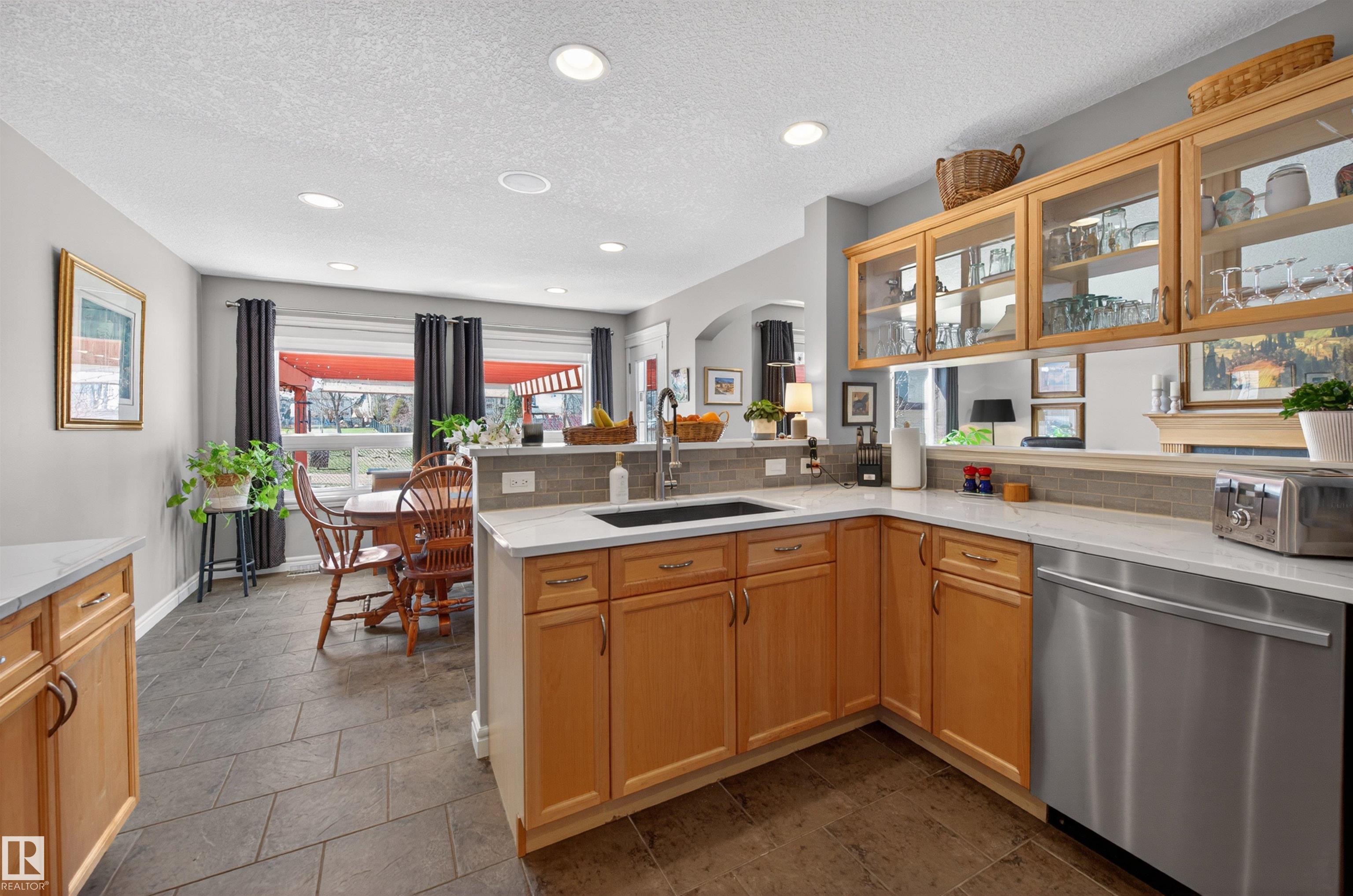 Photo 20 at 36 Summercourt Way, Summerwood, Sherwood Park