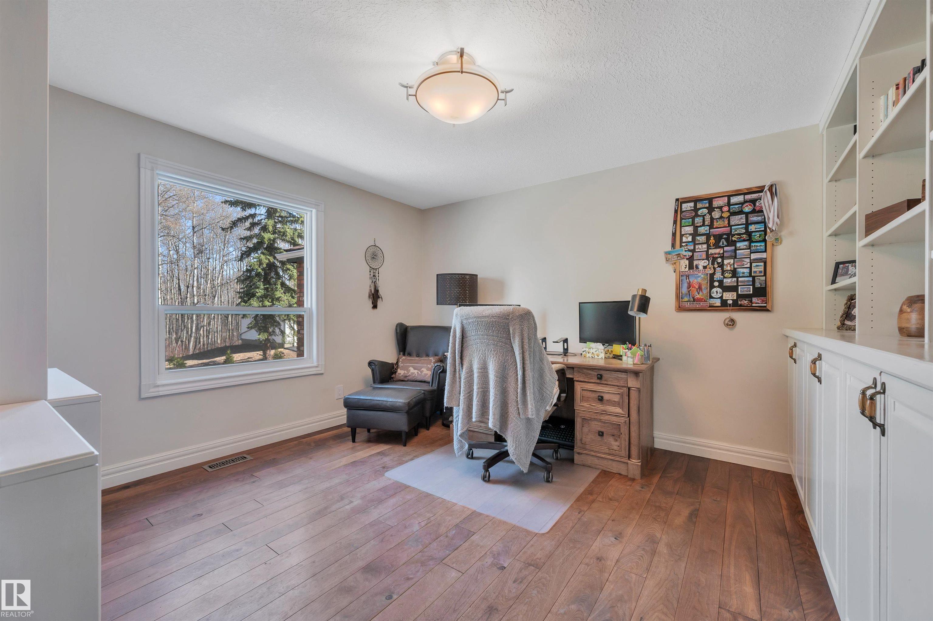 Photo 40 at 73 - 52319 Rge Road 231, Executive Estates, Rural Strathcona County