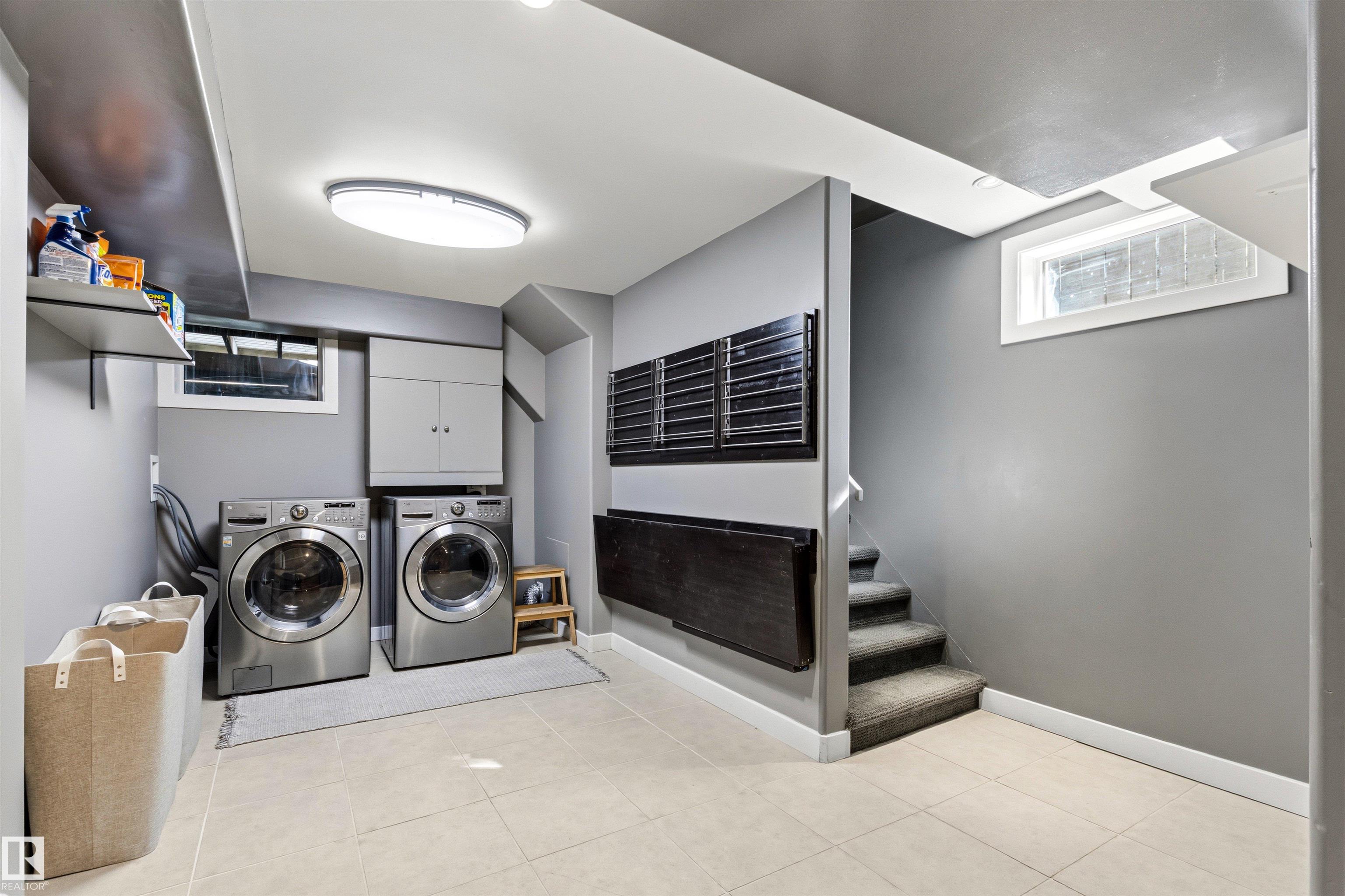 Photo 38 at 10916 60 Avenue NW, Pleasantview, Edmonton