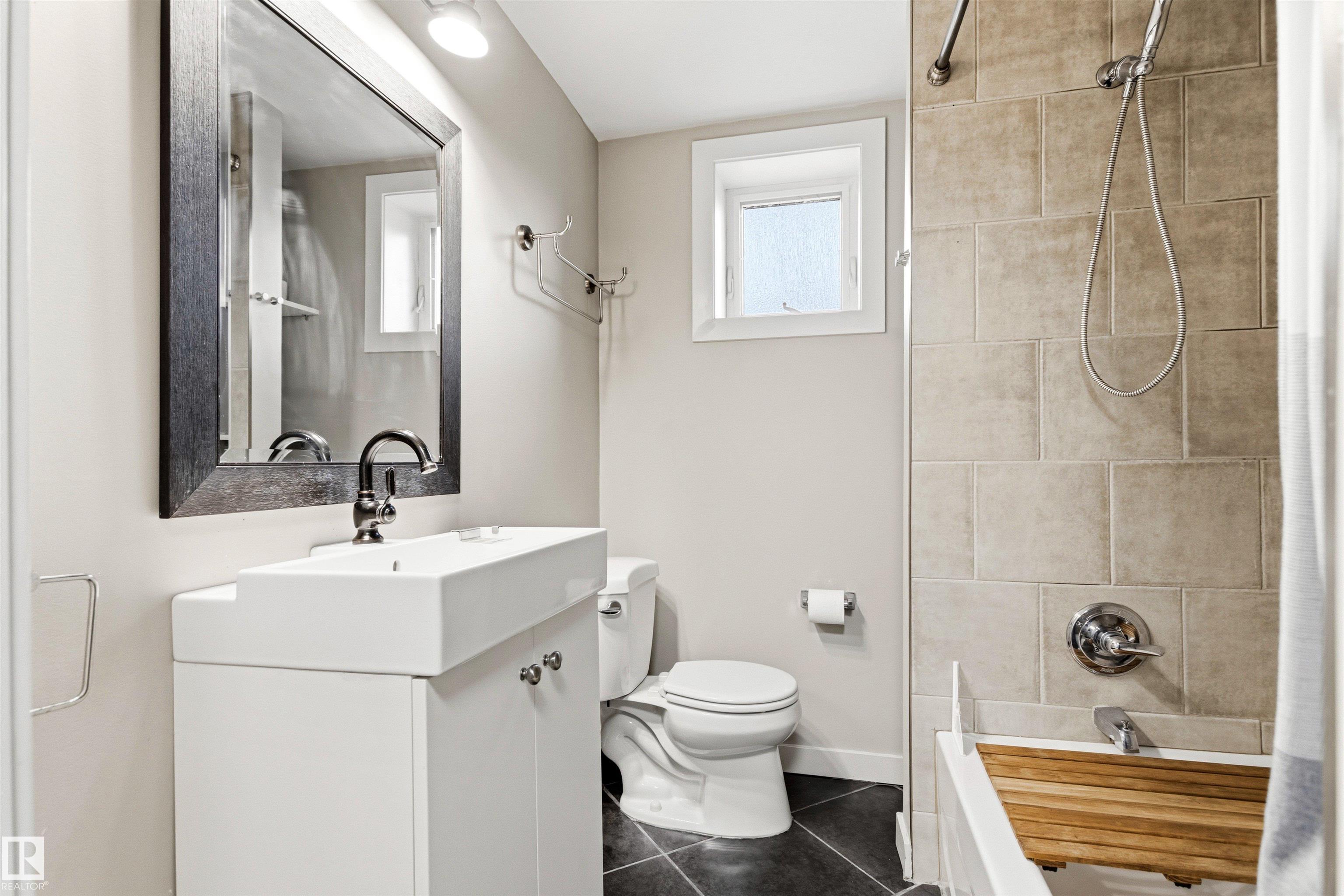 Photo 53 at 10916 60 Avenue NW, Pleasantview, Edmonton