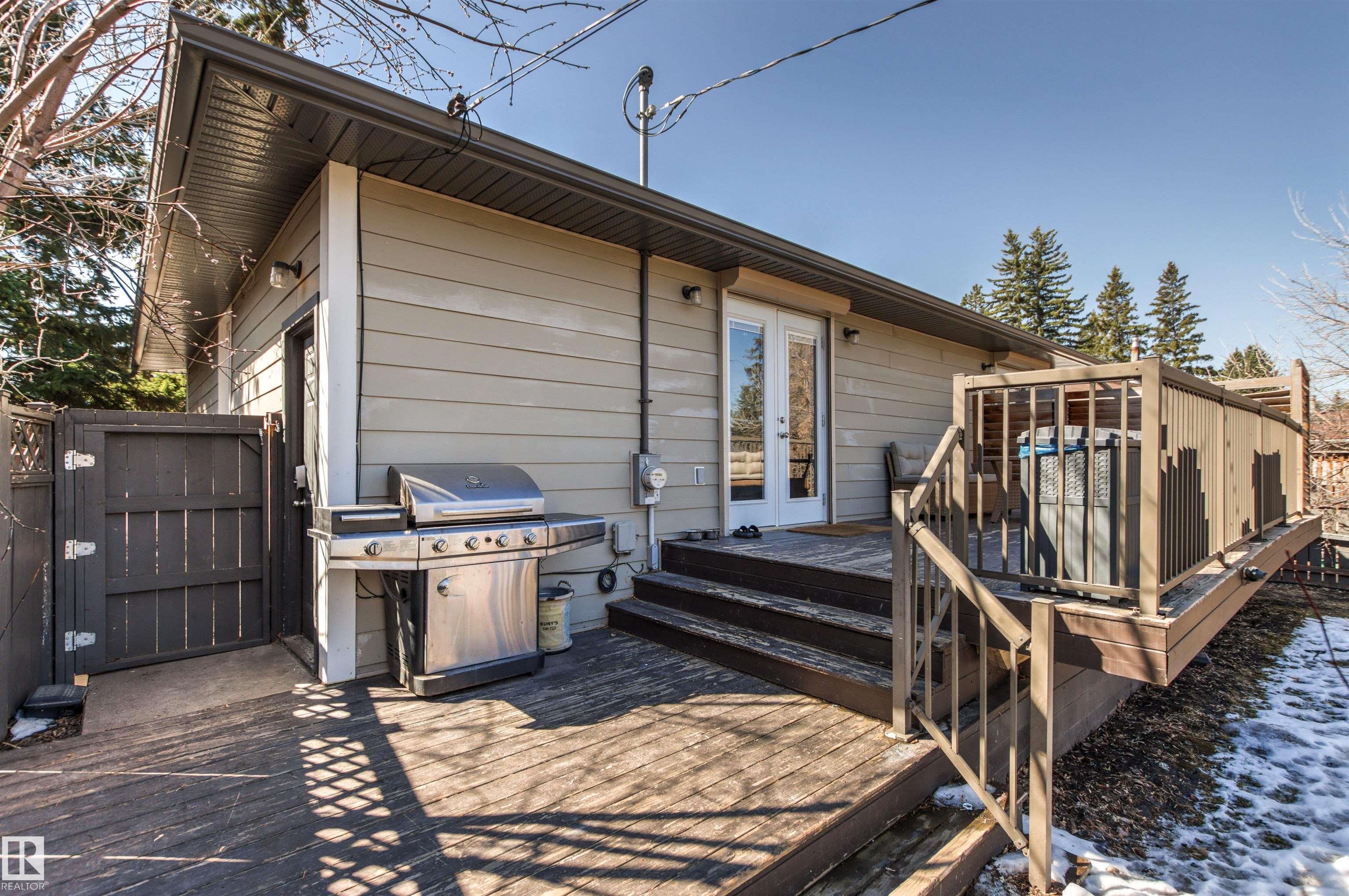 Photo 65 at 10916 60 Avenue NW, Pleasantview, Edmonton