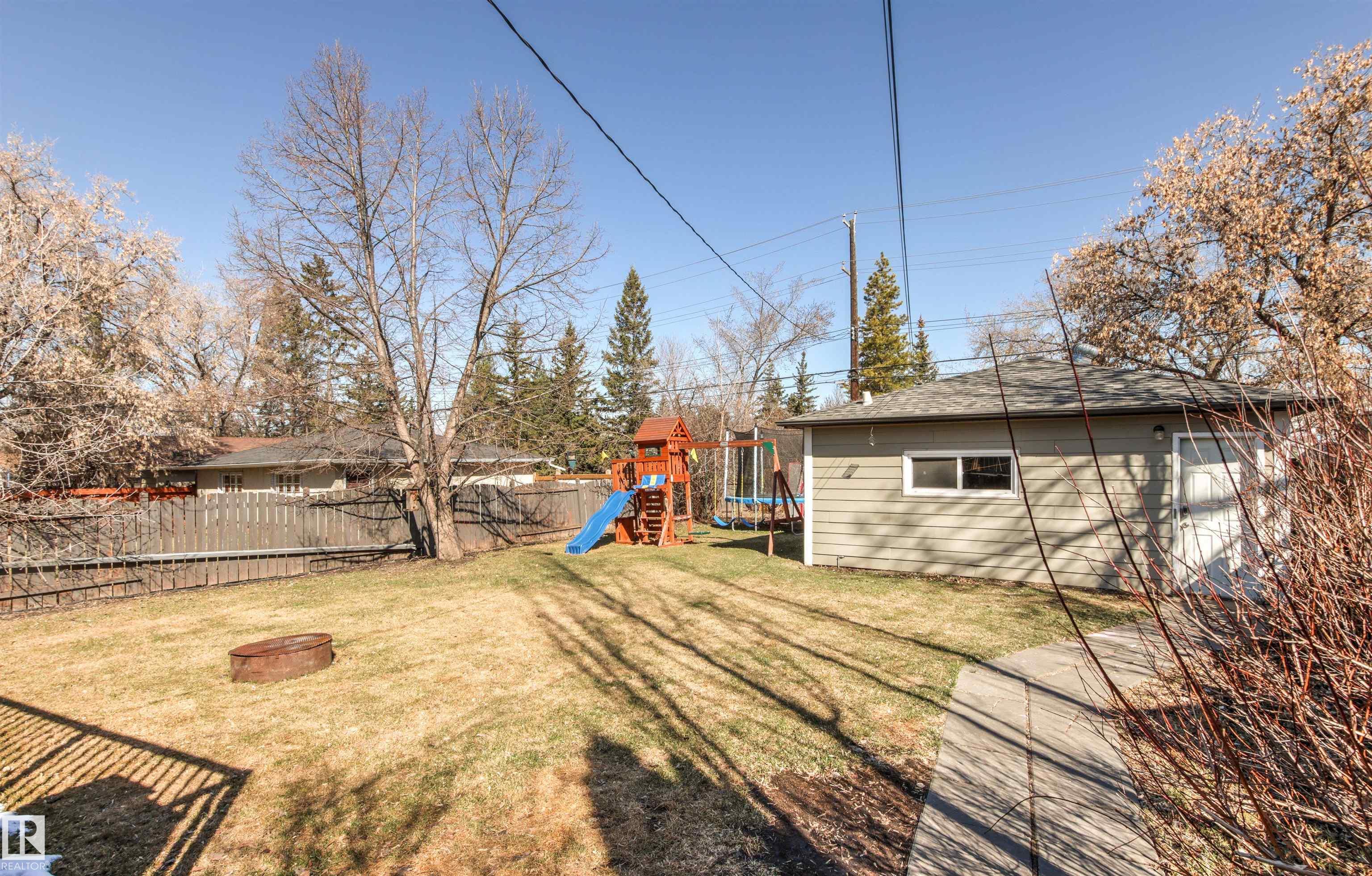 Photo 68 at 10916 60 Avenue NW, Pleasantview, Edmonton