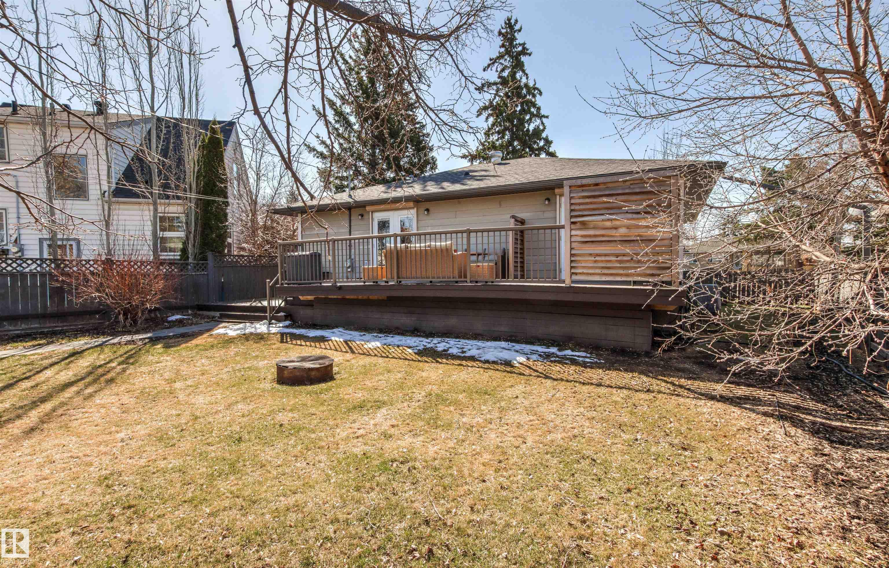 Photo 69 at 10916 60 Avenue NW, Pleasantview, Edmonton