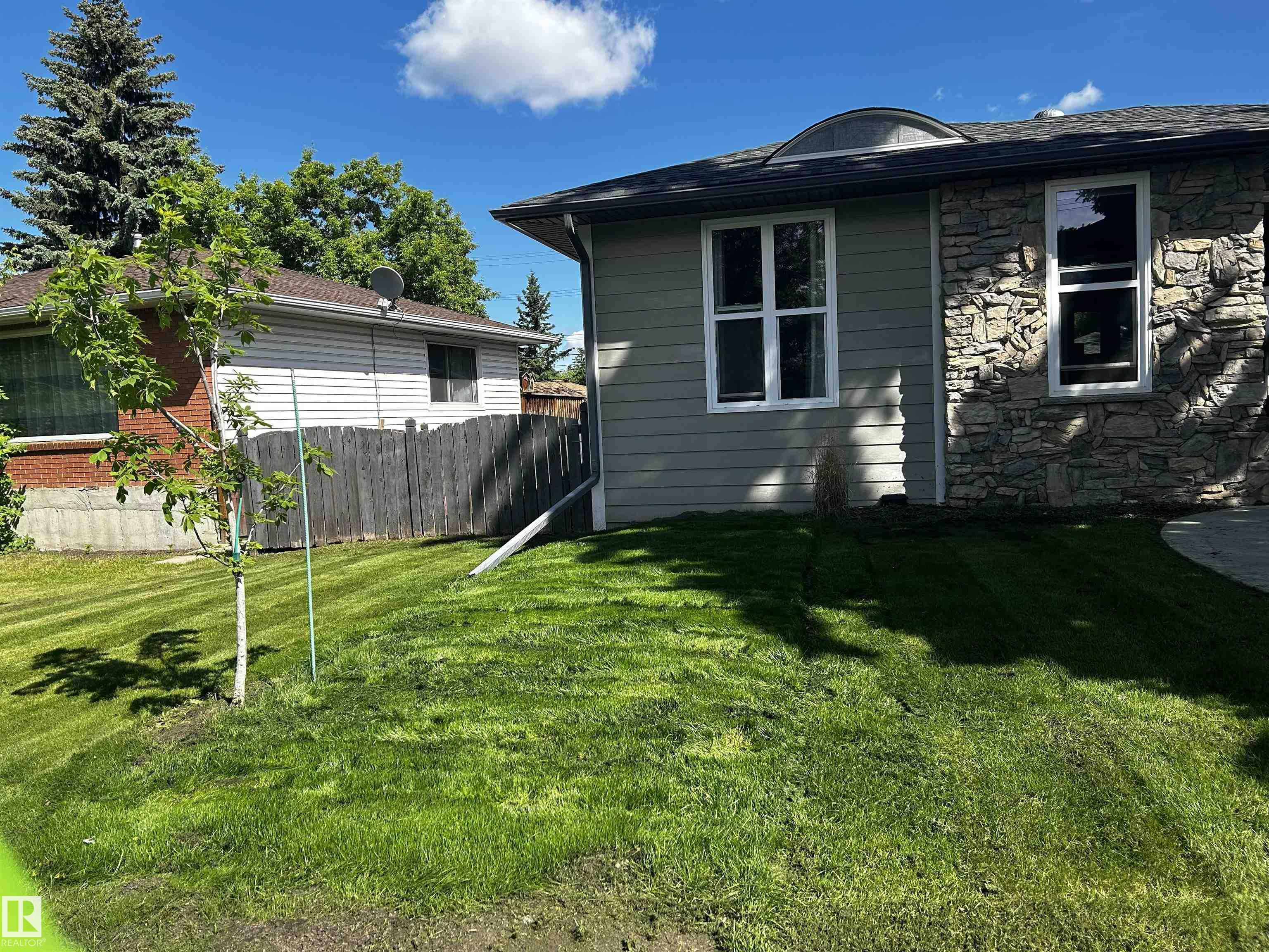 Photo 70 at 10916 60 Avenue NW, Pleasantview, Edmonton