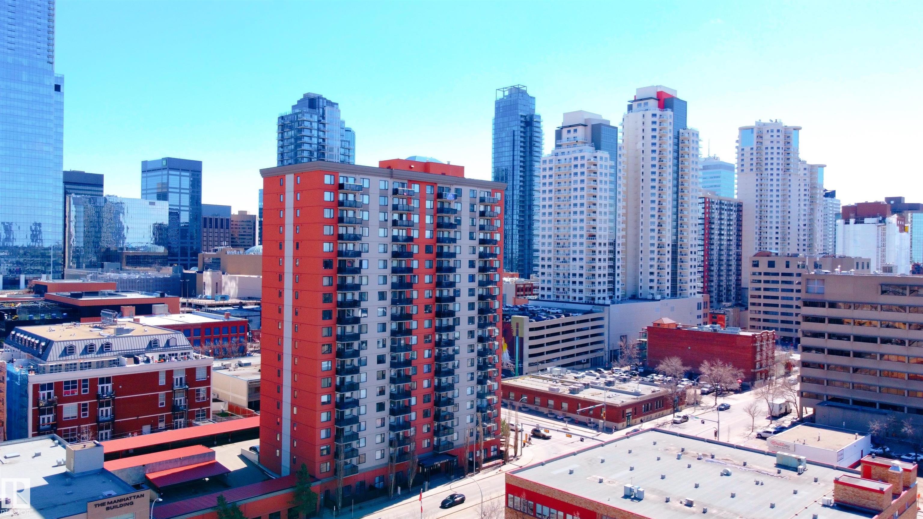 https://zimg.paragon.ice.com/ParagonImages/Property/PM/RAE/225398038/37/0/0/3fe5a4b479422e814915992b4498d965/1/9da8bbc00552cea566f1e82095de5d51/225398038-3f785a8e-7436-44e7-8075-f14408f17edd.JPG