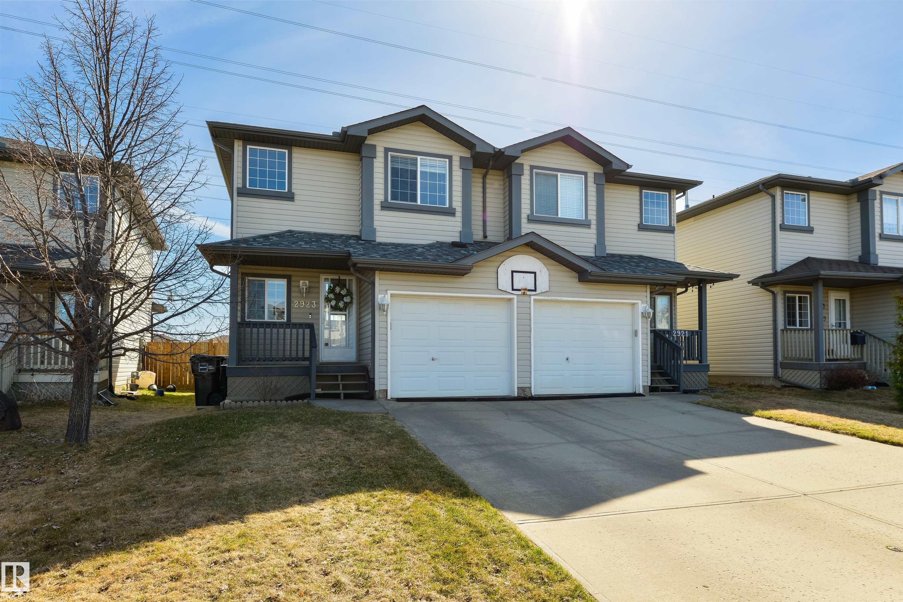 2923 30 Street NW, Silver Berry, Edmonton