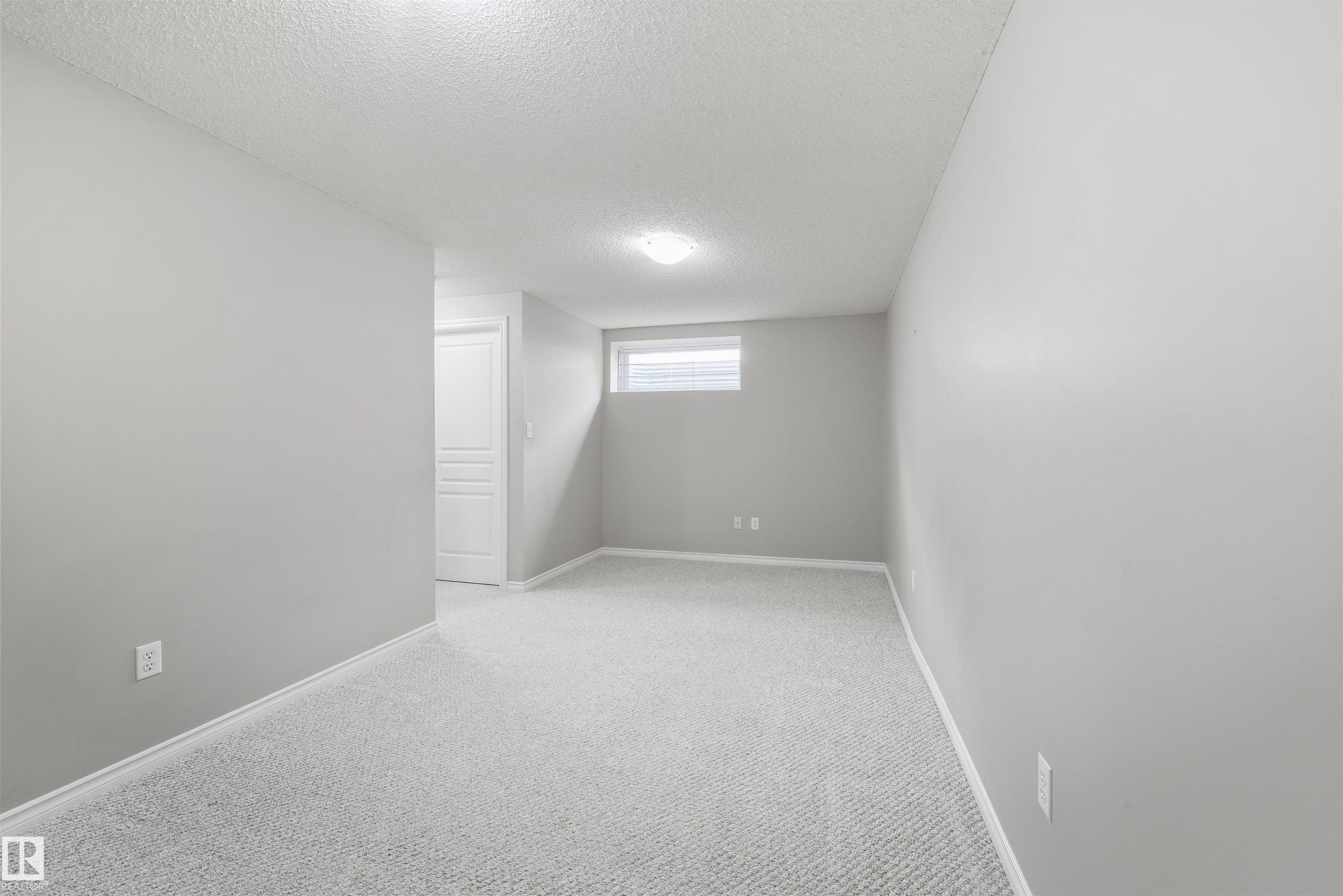 Photo 34 at 2923 30 Street NW, Silver Berry, Edmonton