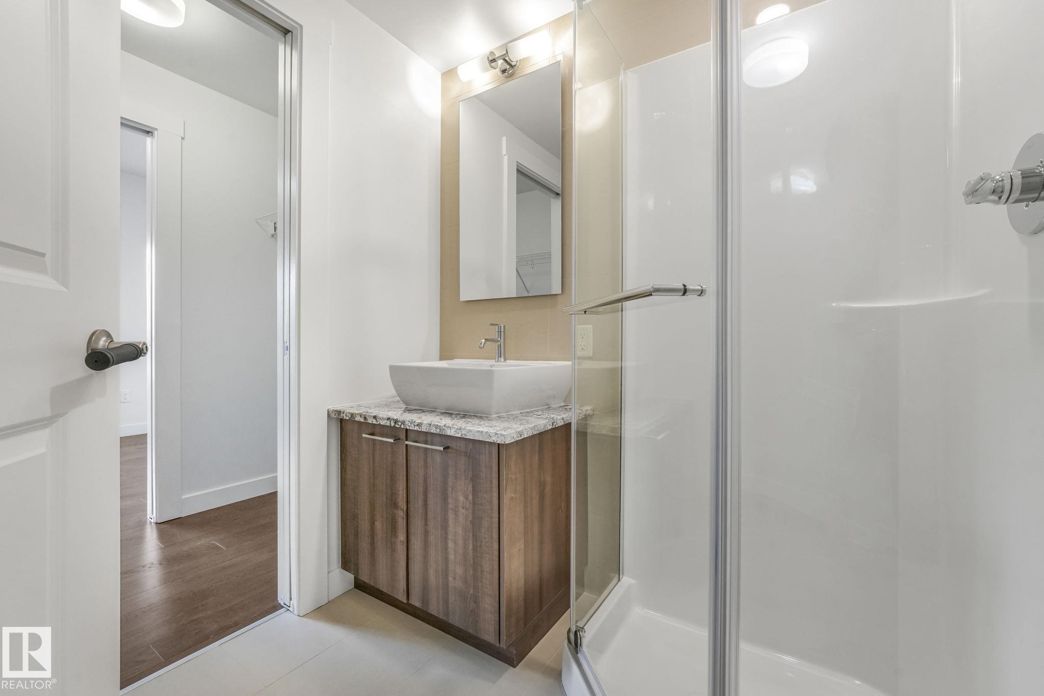 https://zimg.paragon.ice.com/ParagonImages/Property/PM/RAE/225398042/28/0/0/835c56578585b24f1d32f6970cc89ae5/1/2ccade5cc8a363b1374b3b3147963f1b/225398042-A667B0C9-4811-4317-9E0B-B124A15AE014.JPG