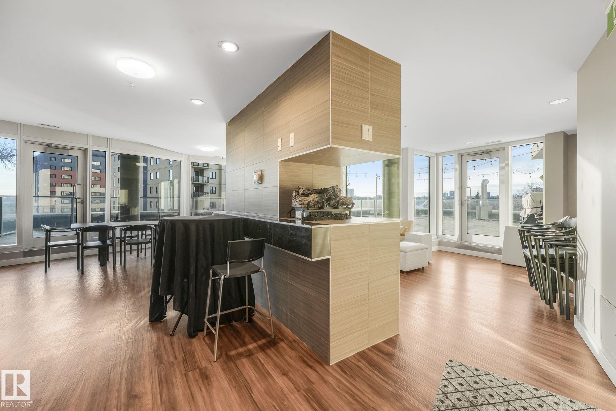 https://zimg.paragon.ice.com/ParagonImages/Property/PM/RAE/225398042/41/0/0/e77d74d9afd1355647a12374eb0bef1c/1/2ccade5cc8a363b1374b3b3147963f1b/225398042-FEDA814C-EC11-46D4-80DF-C733DB7A7197.JPG