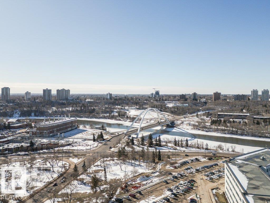 https://zimg.paragon.ice.com/ParagonImages/Property/PM/RAE/225398042/54/0/0/e80dfcfd368d1a9c6ed1bb5324461008/1/2ccade5cc8a363b1374b3b3147963f1b/225398042-8AD689B8-E630-4AED-925B-2AD008C04601.JPG