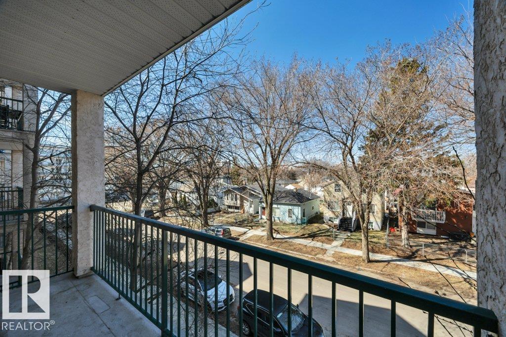 https://zimg.paragon.ice.com/ParagonImages/Property/PM/RAE/225398043/18/0/0/3052b7d9813208f144f2ae94d318cab9/1/ebc75be3ab8759db53f2821ae5887395/225398043-f5a963af-d17b-4ed8-8027-c705f9c5a9db.JPG