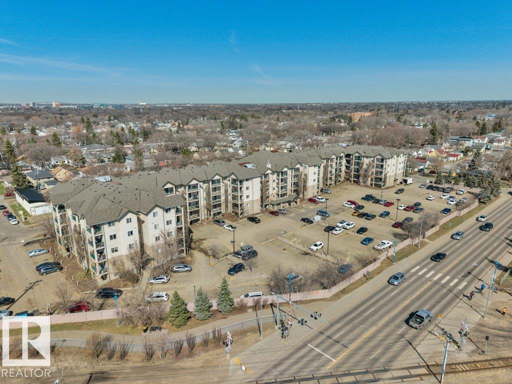 https://zimg.paragon.ice.com/ParagonImages/Property/PM/RAE/225398043/32/0/0/32bdc875786960c6c9de50c414857944/1/ebc75be3ab8759db53f2821ae5887395/225398043-578d7600-7b29-4c90-bb55-a04c2b7a041e.JPG
