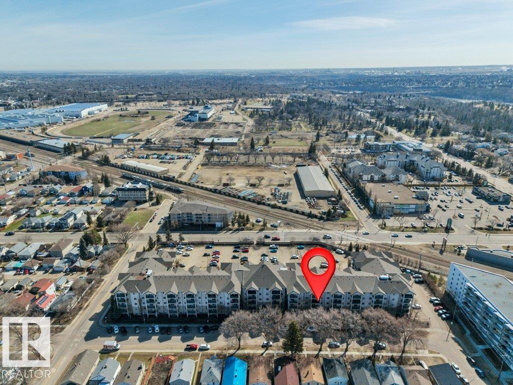 https://zimg.paragon.ice.com/ParagonImages/Property/PM/RAE/225398043/33/0/0/76b0b42eb0e9a87117001c402c1c49db/1/ebc75be3ab8759db53f2821ae5887395/225398043-80cd77b0-0fb0-436a-8d57-c5701bc908f2.JPG