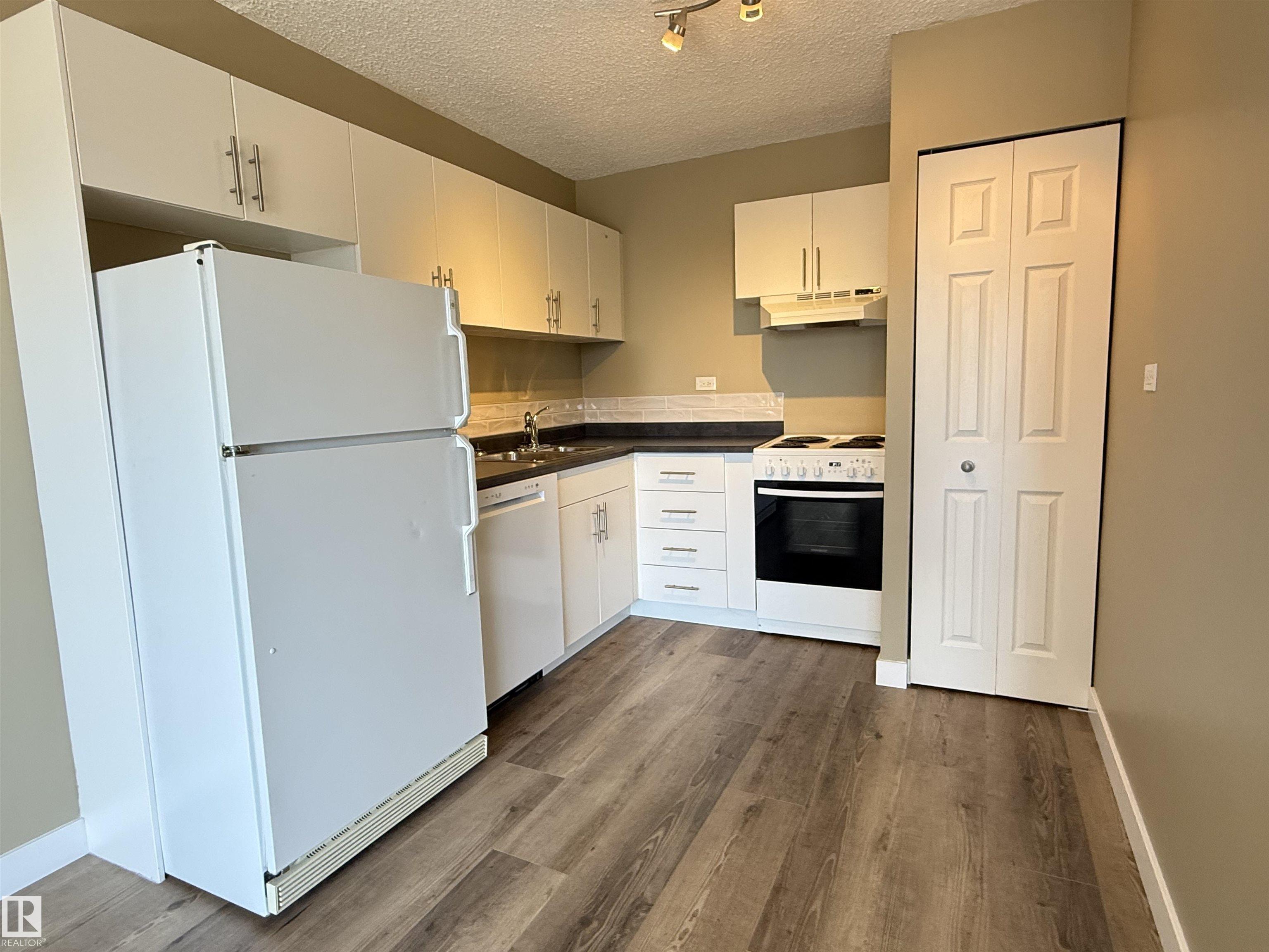 Picture for #505 10150 117 ST NW