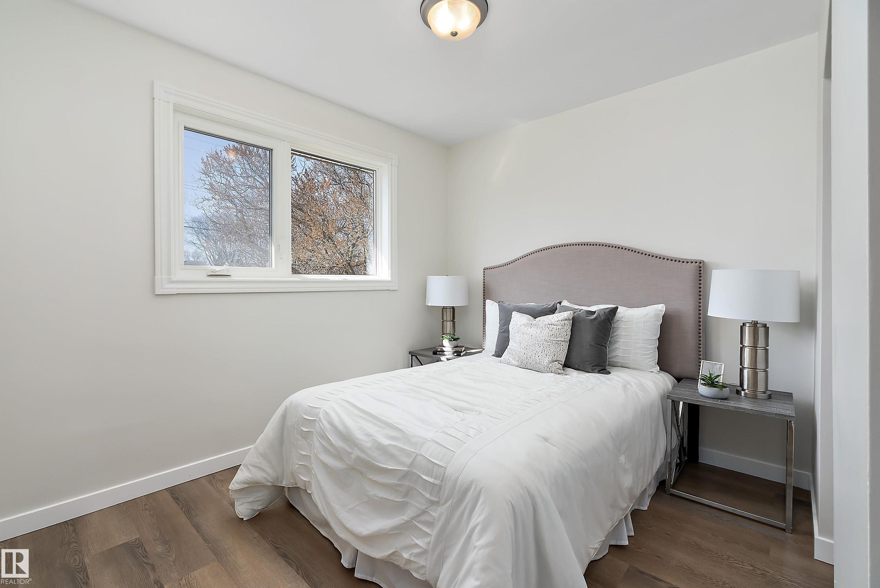 Photo 17 at 9747 66 Avenue NW, Hazeldean, Edmonton