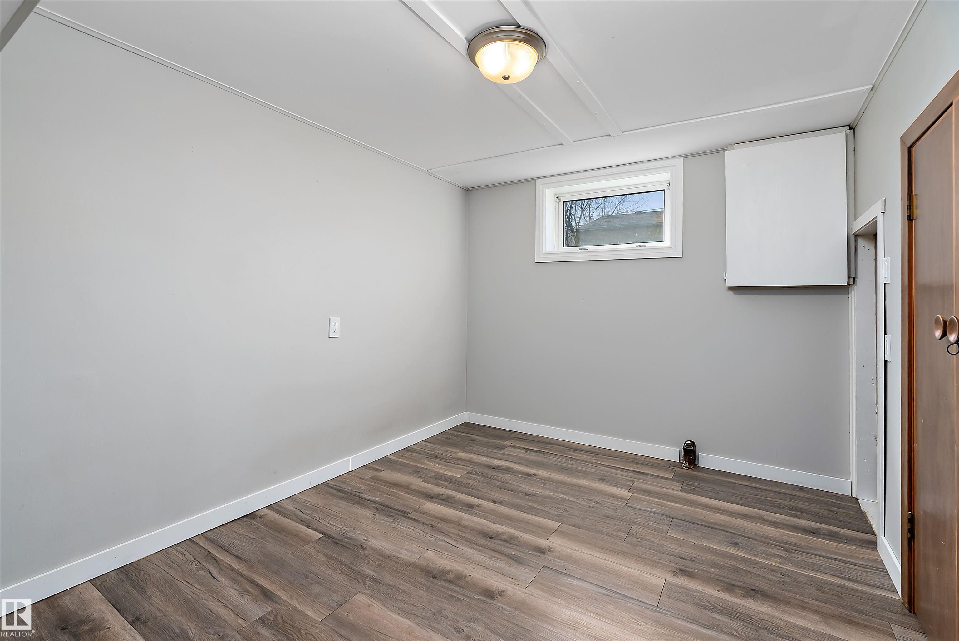 Photo 25 at 9747 66 Avenue NW, Hazeldean, Edmonton