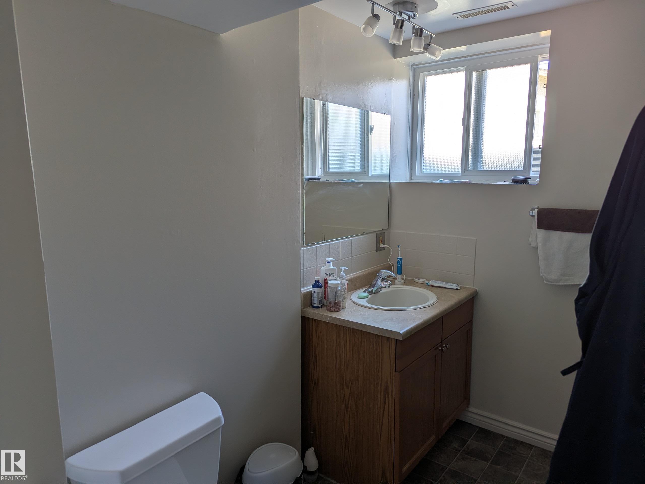 Photo 22 at 10838 64 Avenue NW, Allendale, Edmonton