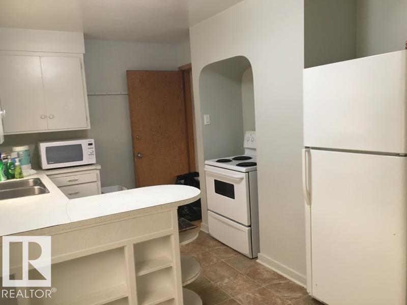 Photo 8 at 10838 64 Avenue NW, Allendale, Edmonton